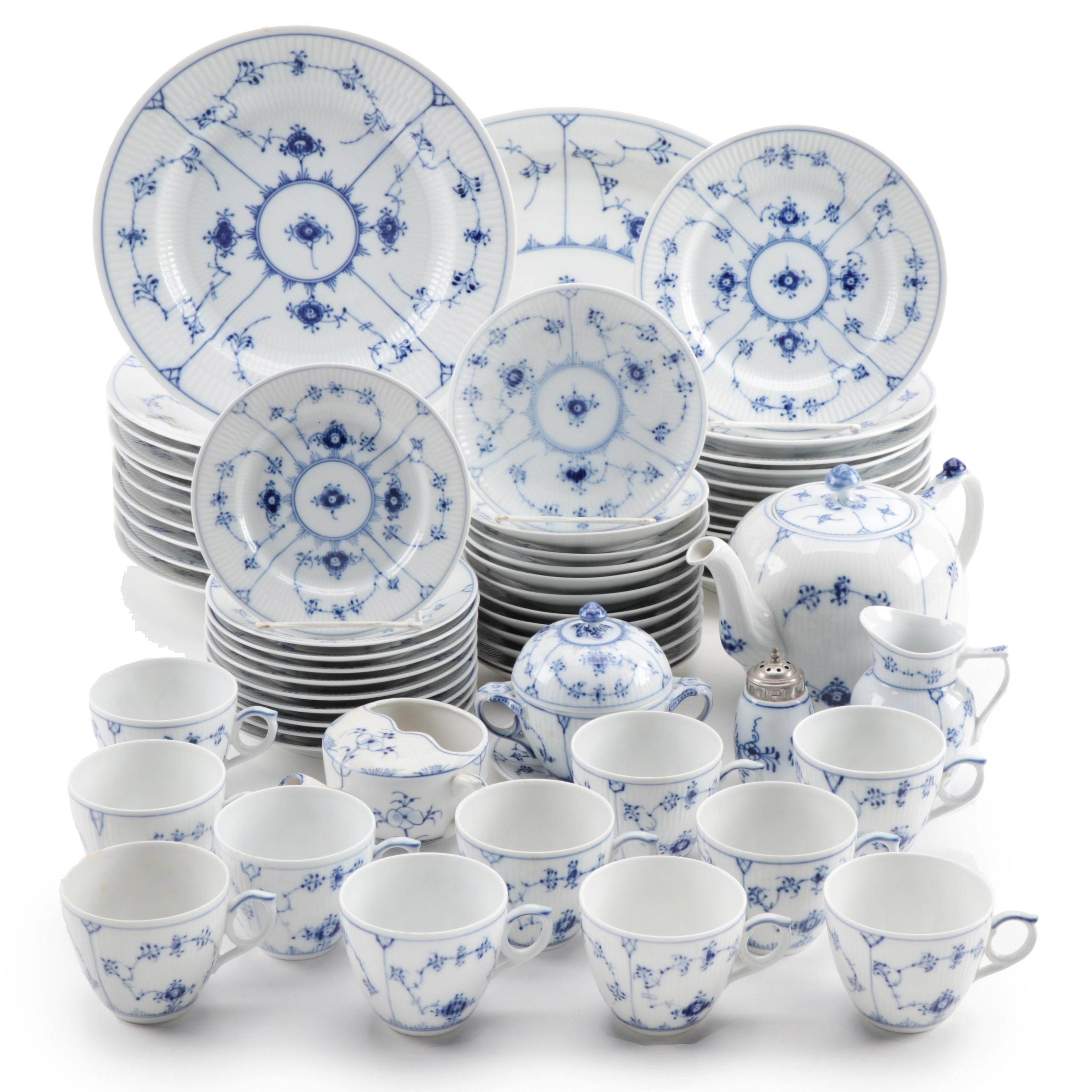 Royal Copenhagen "Blue Fluted Half Lace" Porcelain Dinnerware