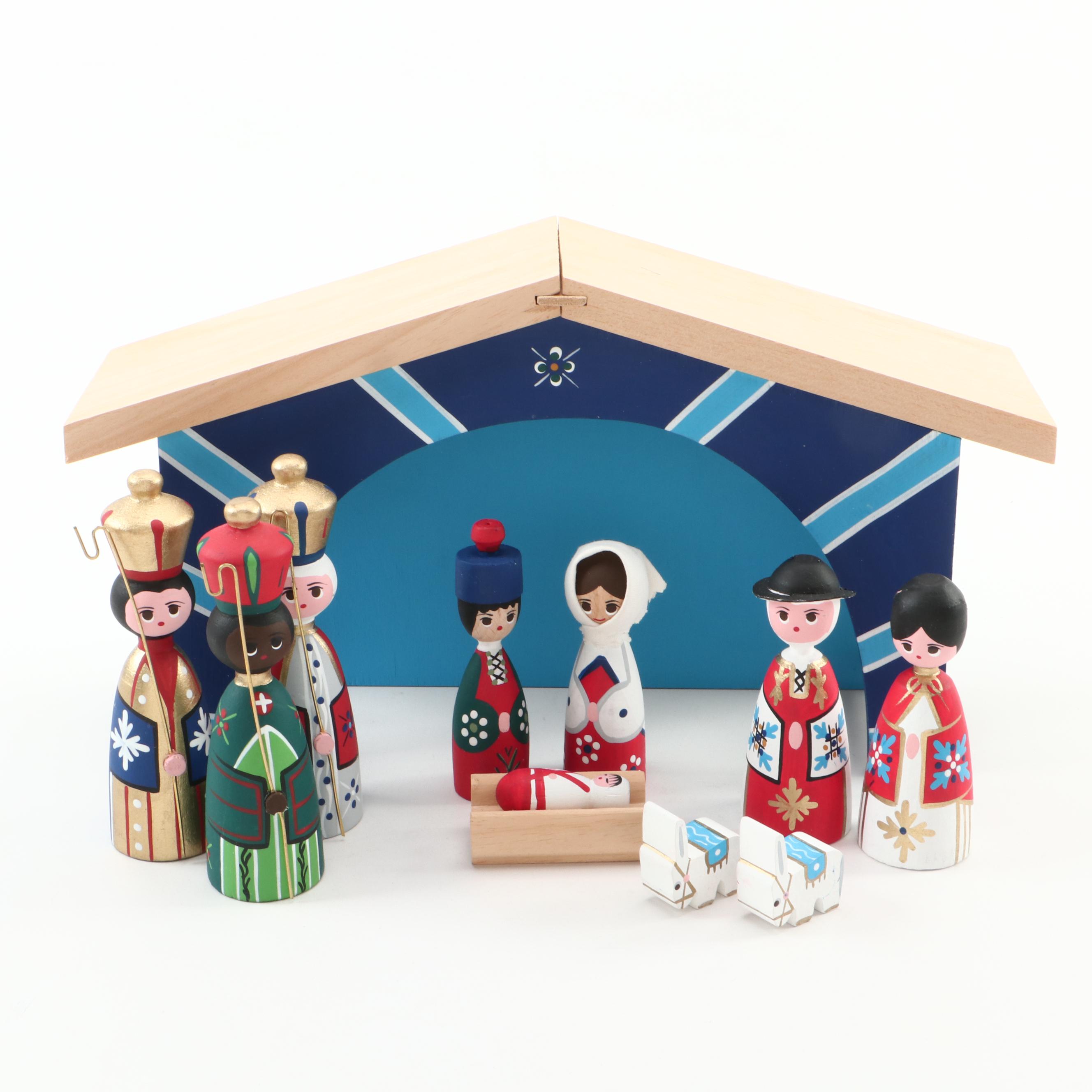 Vintage Danish Bogense Traekunst Handpainted Wooden Nativity Set