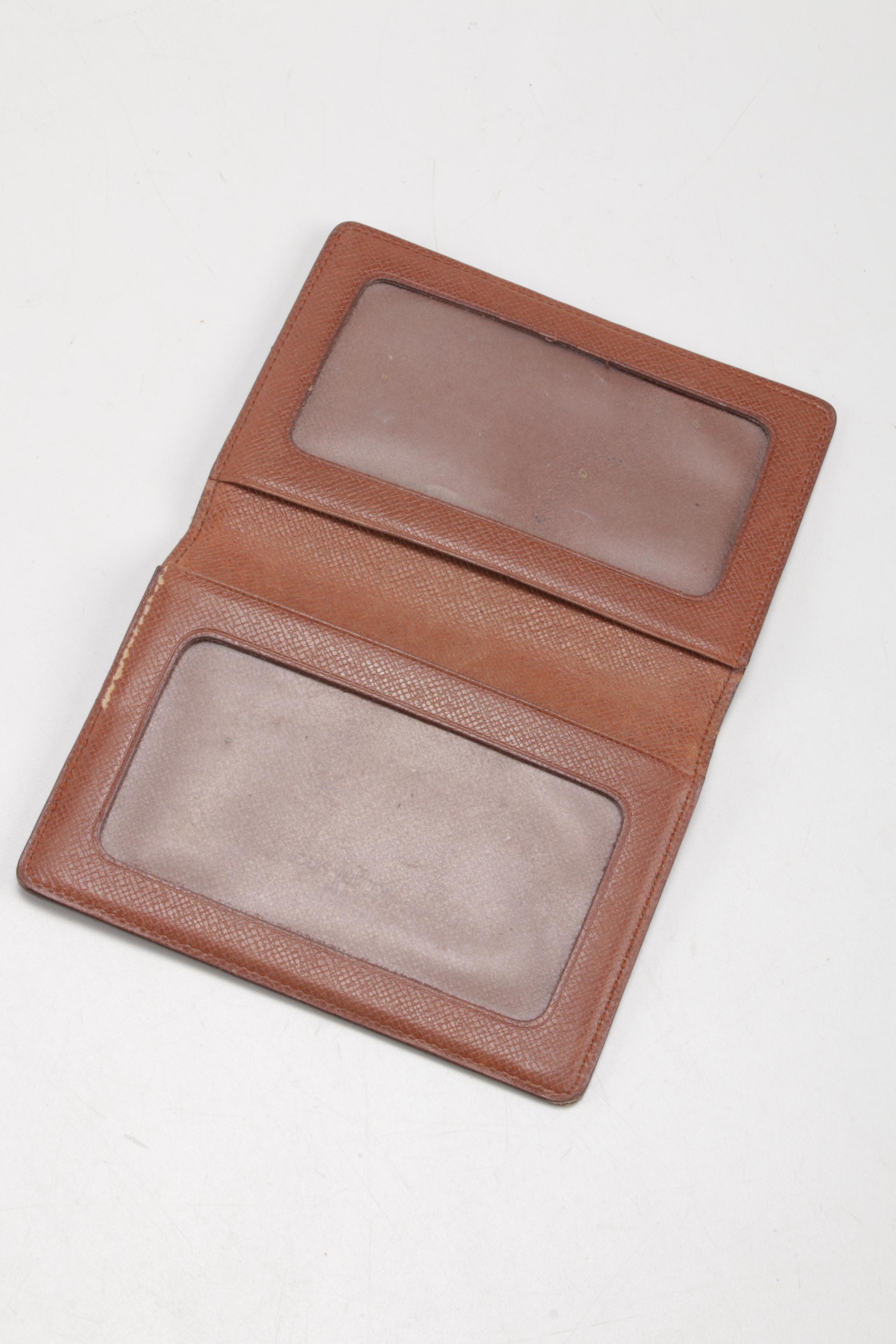 Louis Vuitton Bifold ID/Credit Card Wallet in Monogram Canvas