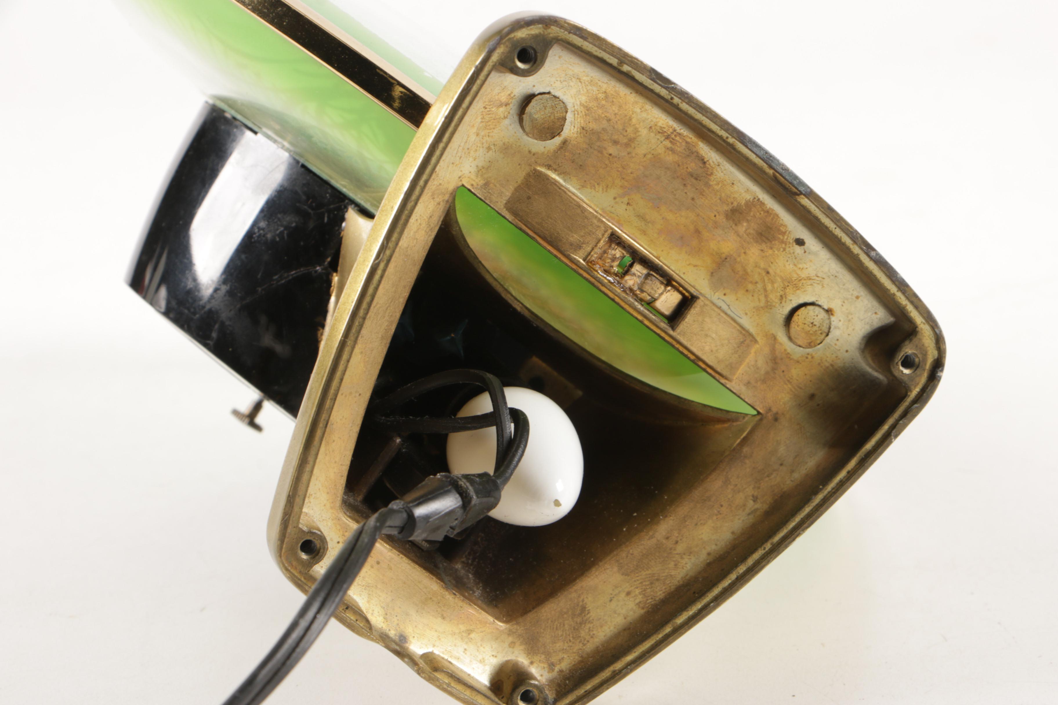 Sessions "Aquarius" Animated Fish Electric Clock, 1950s