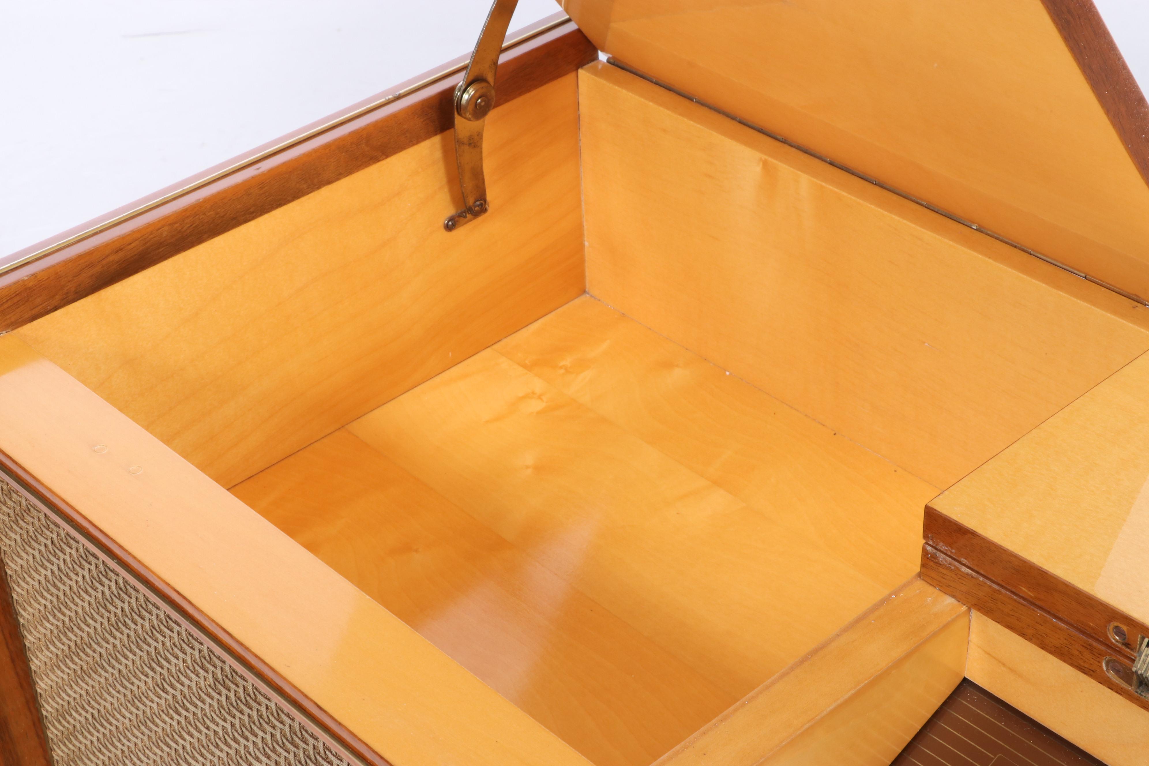 Telefunken "Radio-Phono-Console 1212" in Mid Century Modern Walnut Cabinet