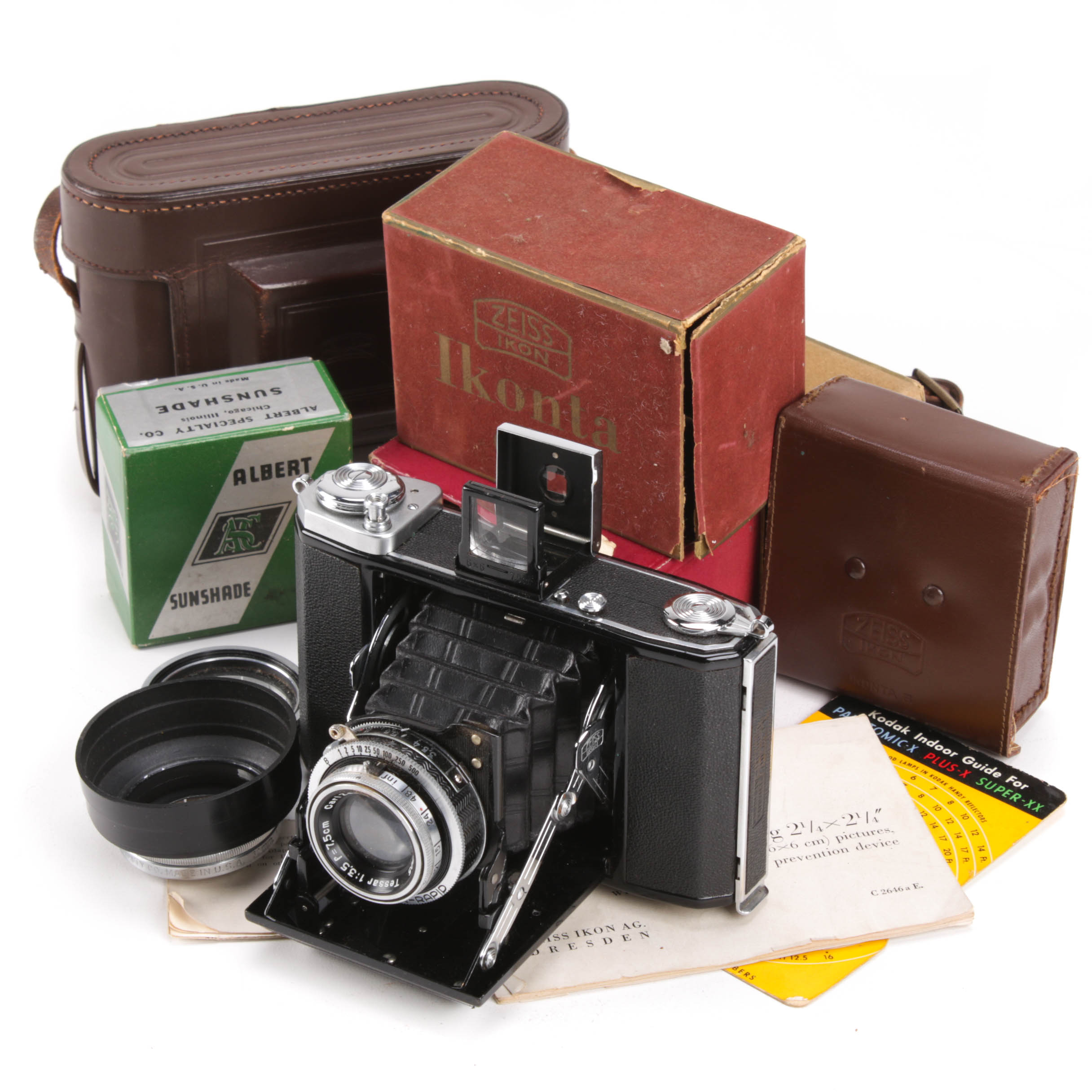 Zeiss Ikon "Ikonia" Post-War Medium Format German Camera and Equipment