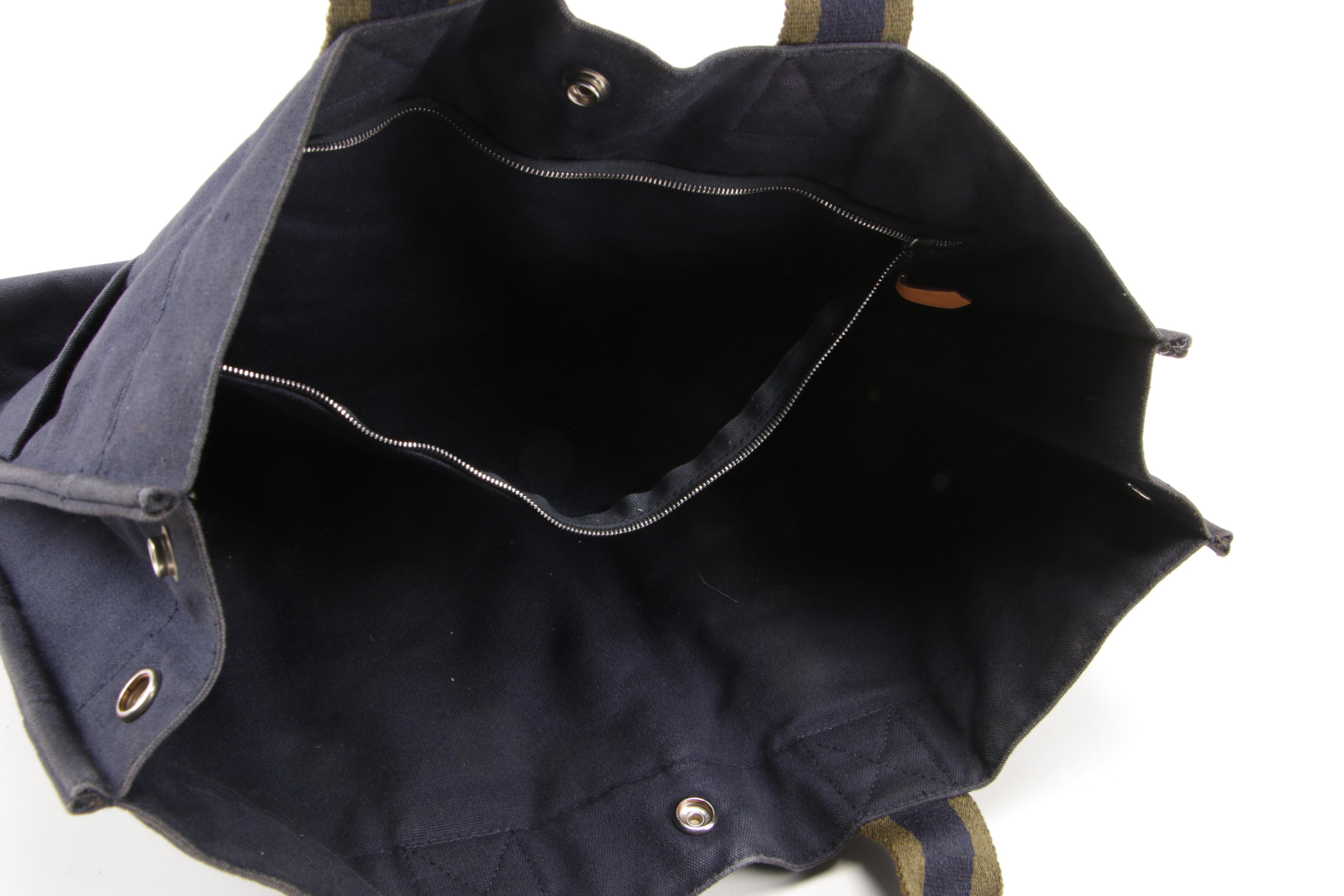 Hermès Paris Navy Blue Fourre-Tout Canvas Tote Bag