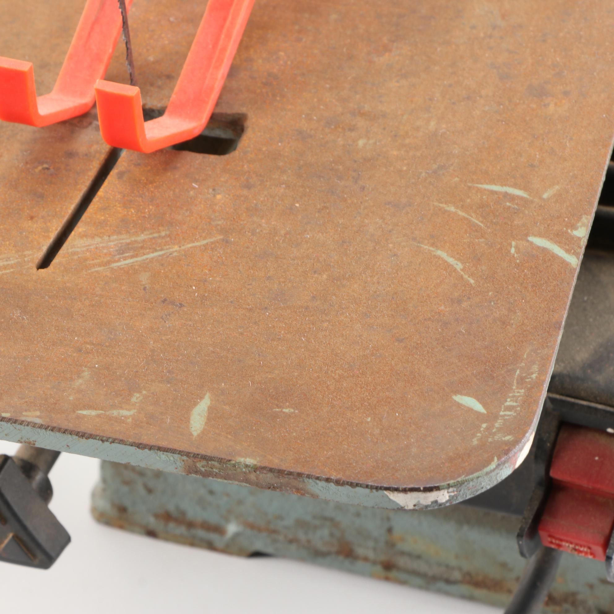 Delta 15" Scroll Electric Power Saw, Model No. 40-150