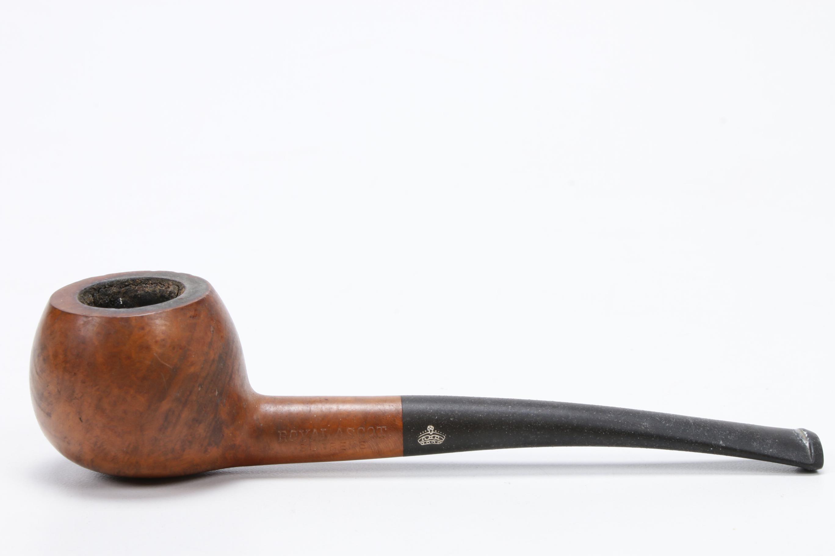 Royal Ascot, Frank and Other Wood Tobacco Pipes with Stand