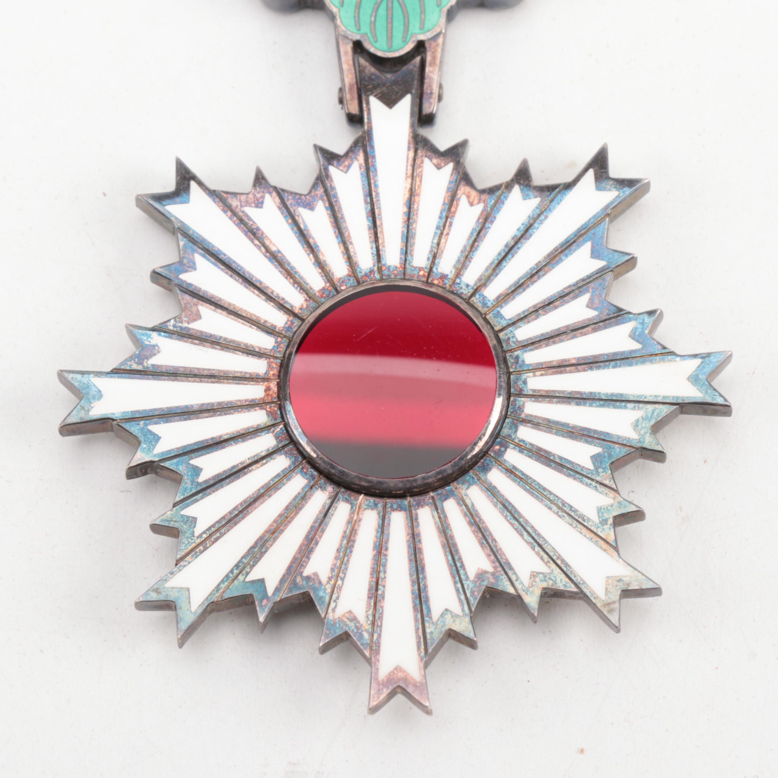 World War II Japanese Order of the Rising Sun Medal with Case