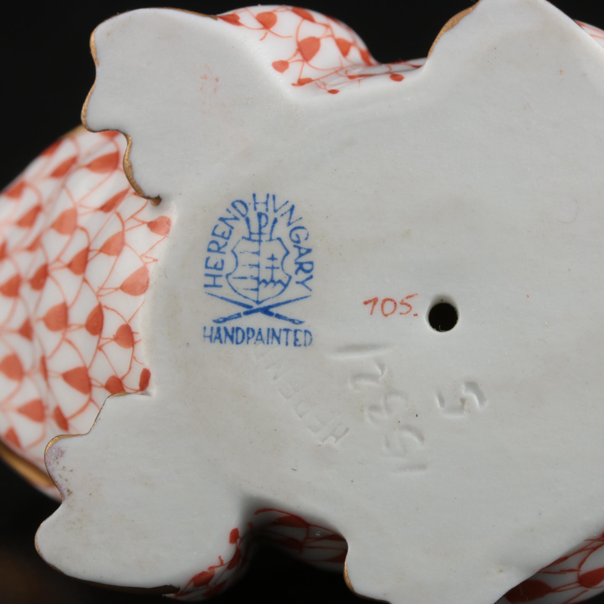 Herend Rust Fishnet with Gold "Frog" Porcelain Figurine