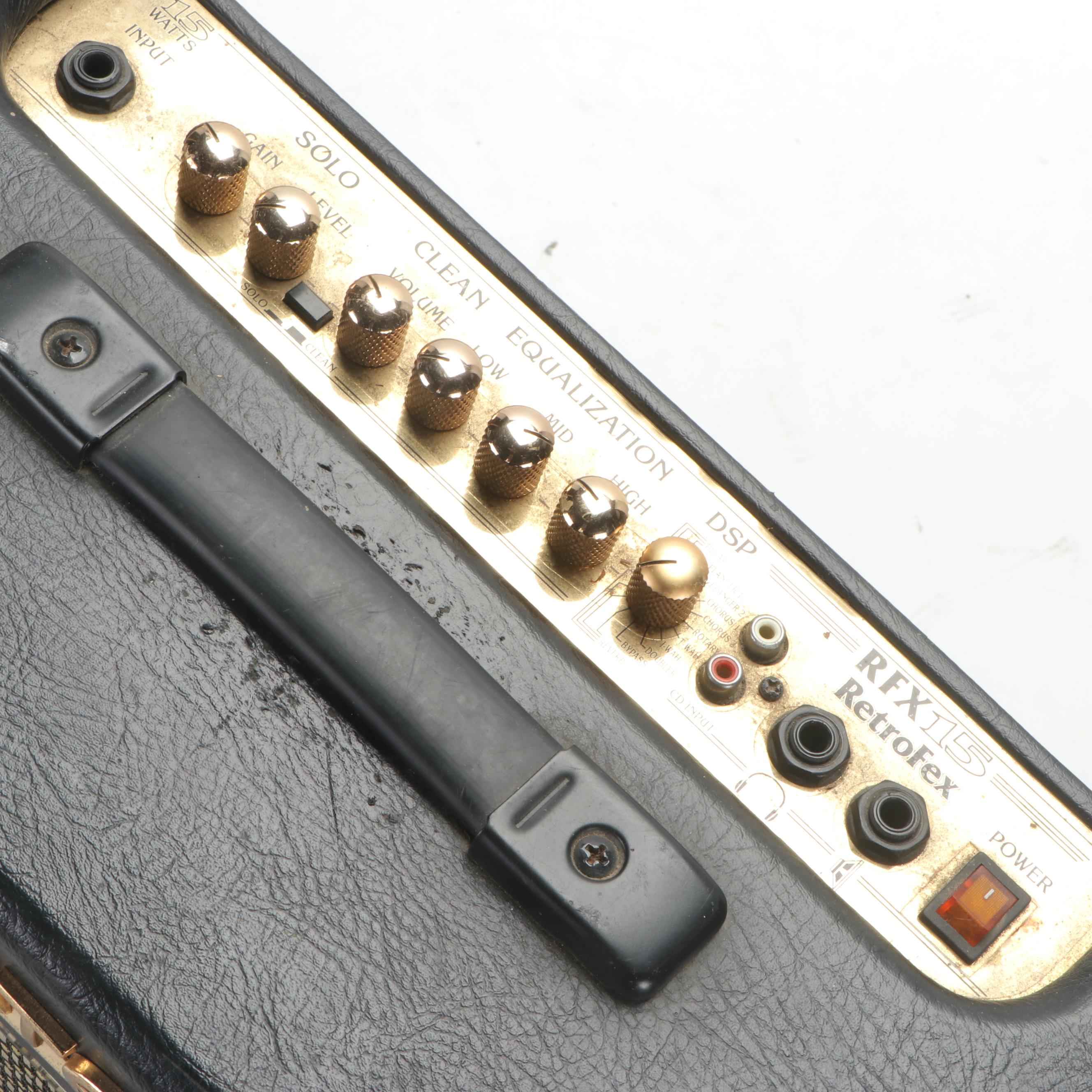 ESP Viper-100 Electric Guitar with Seymour Duncan Pickups, Crate Retroflex Amp