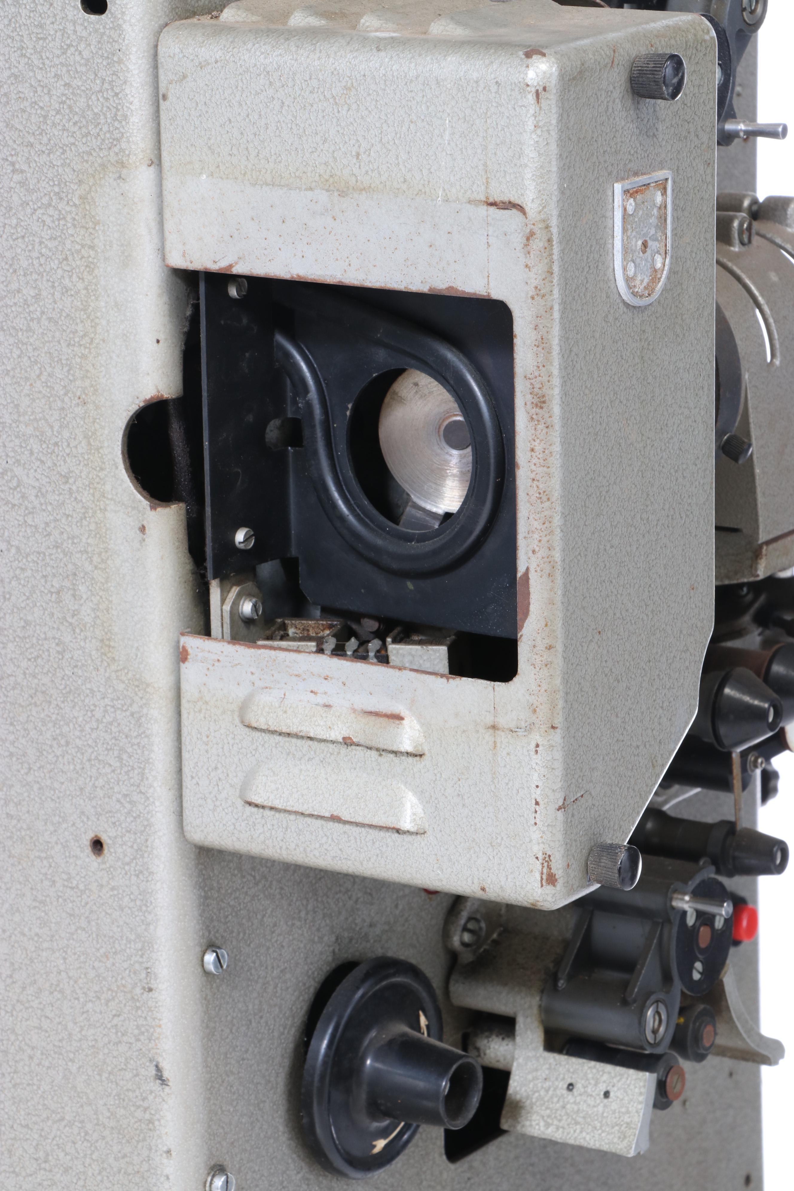 Norelco FP 20 RR 35mm Projector, Vintage