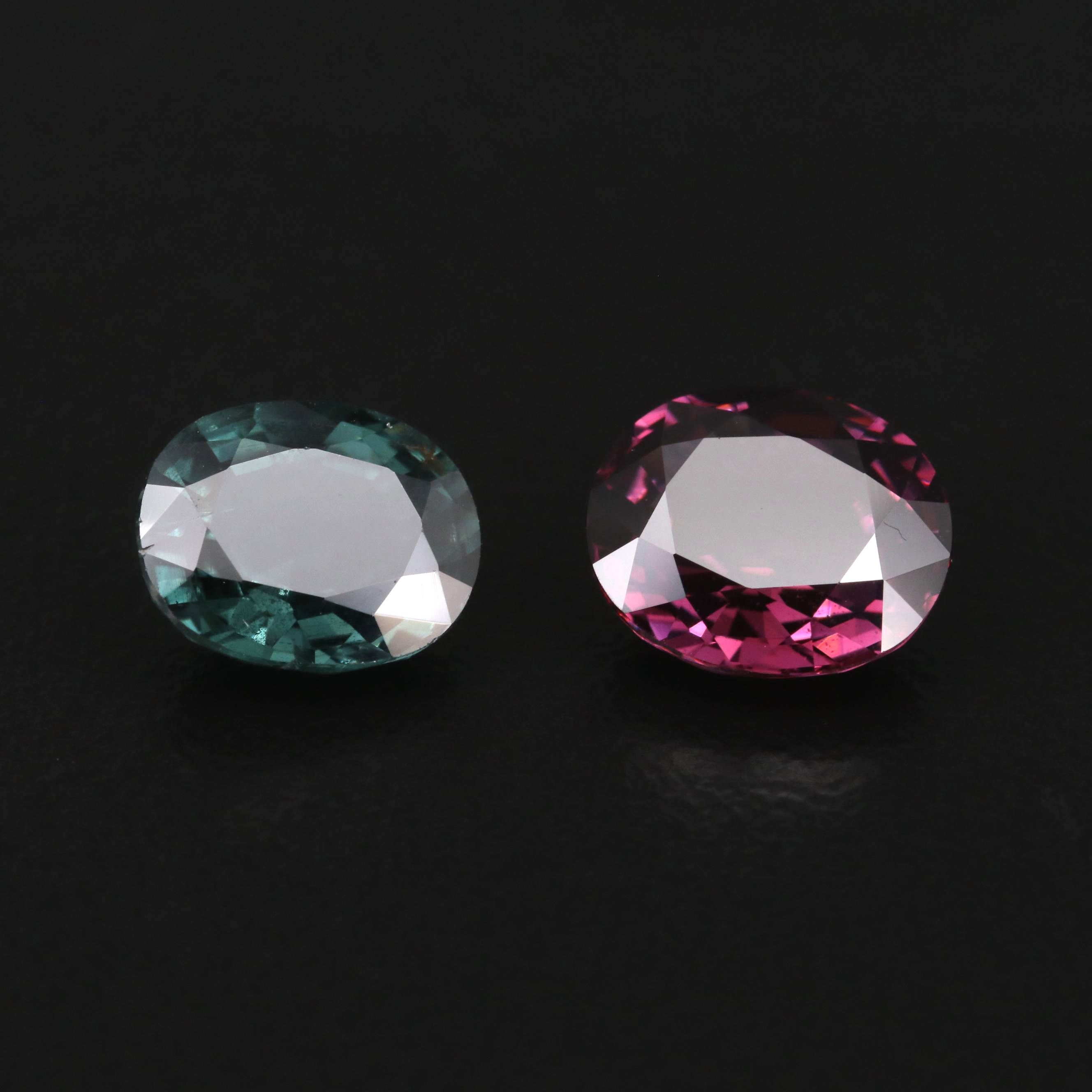 Loose 5.04 CTW Oval Faceted Spinel3