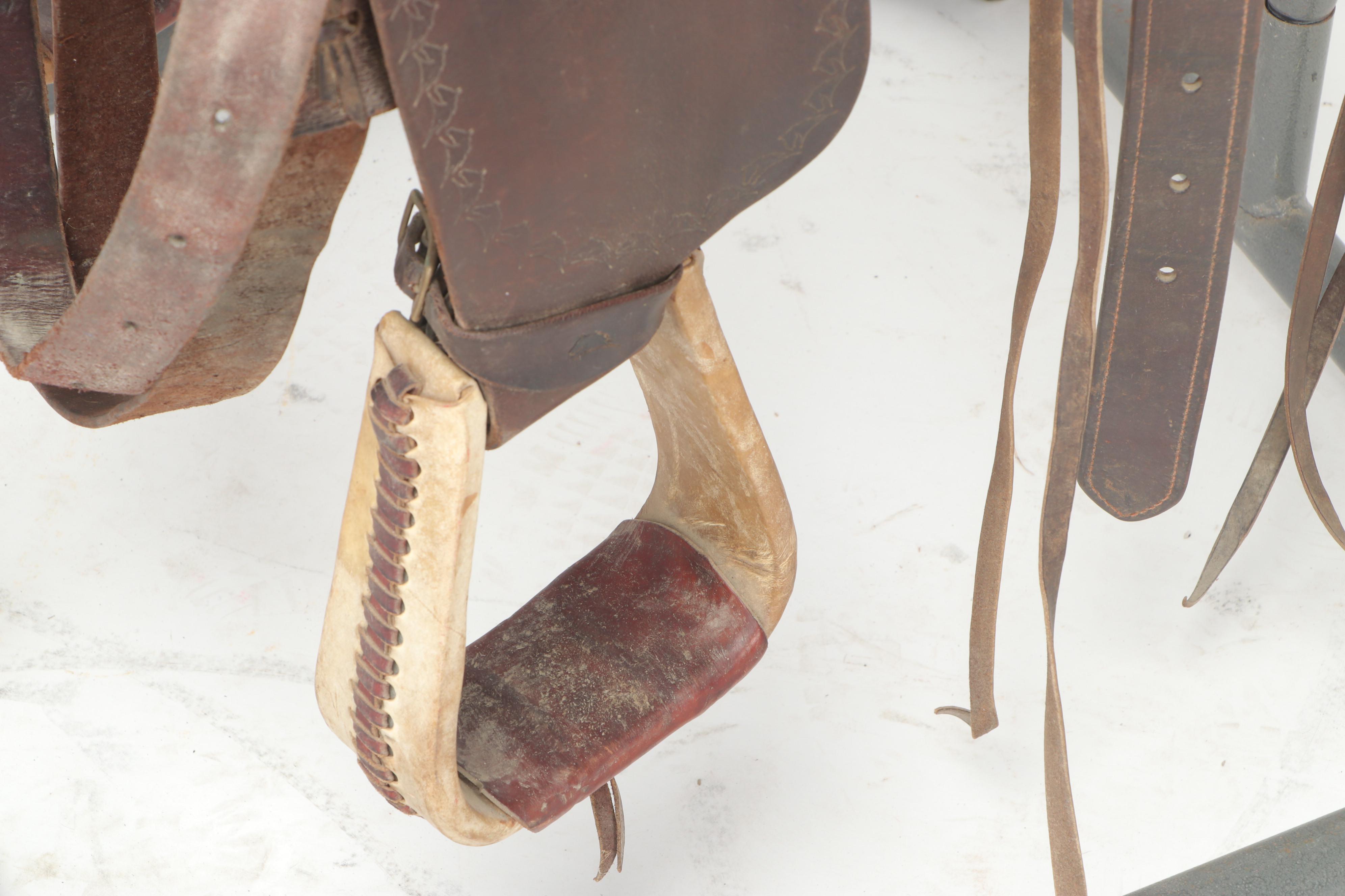 Parelli Dark Brown Equiflex Western Saddle