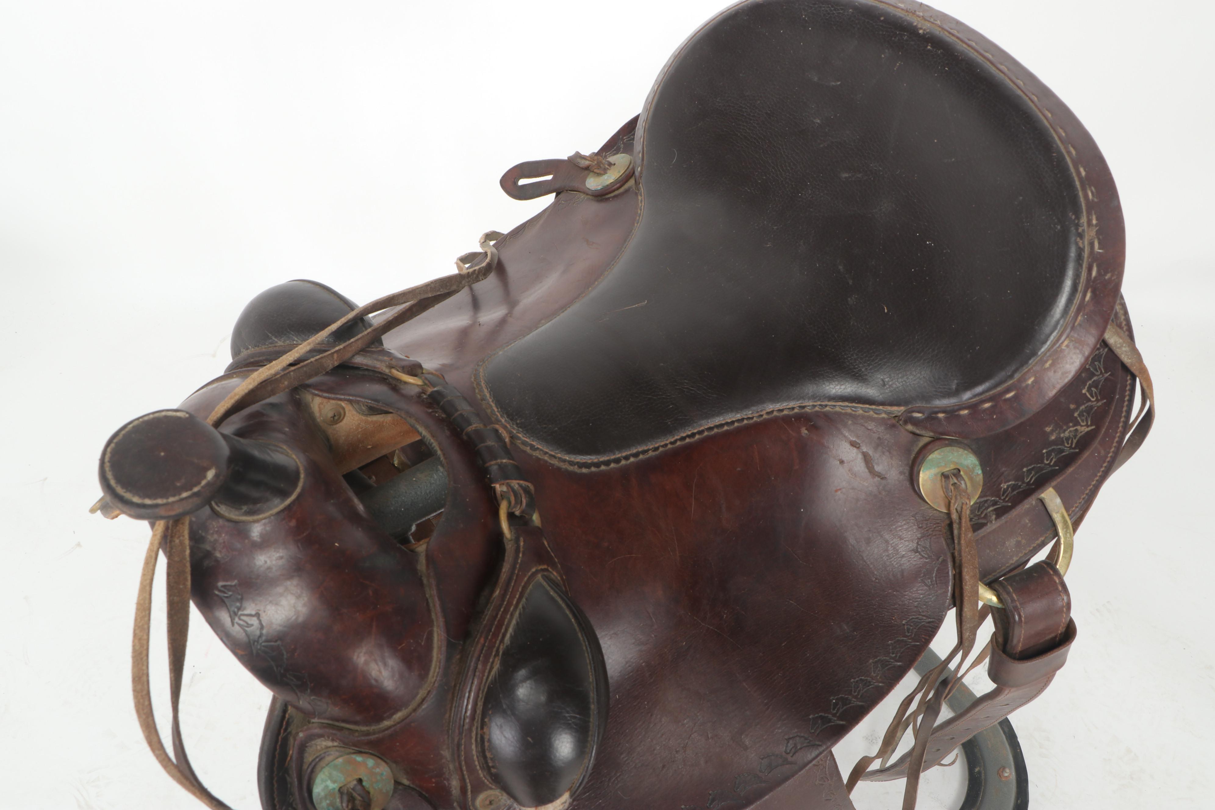 Parelli Dark Brown Equiflex Western Saddle