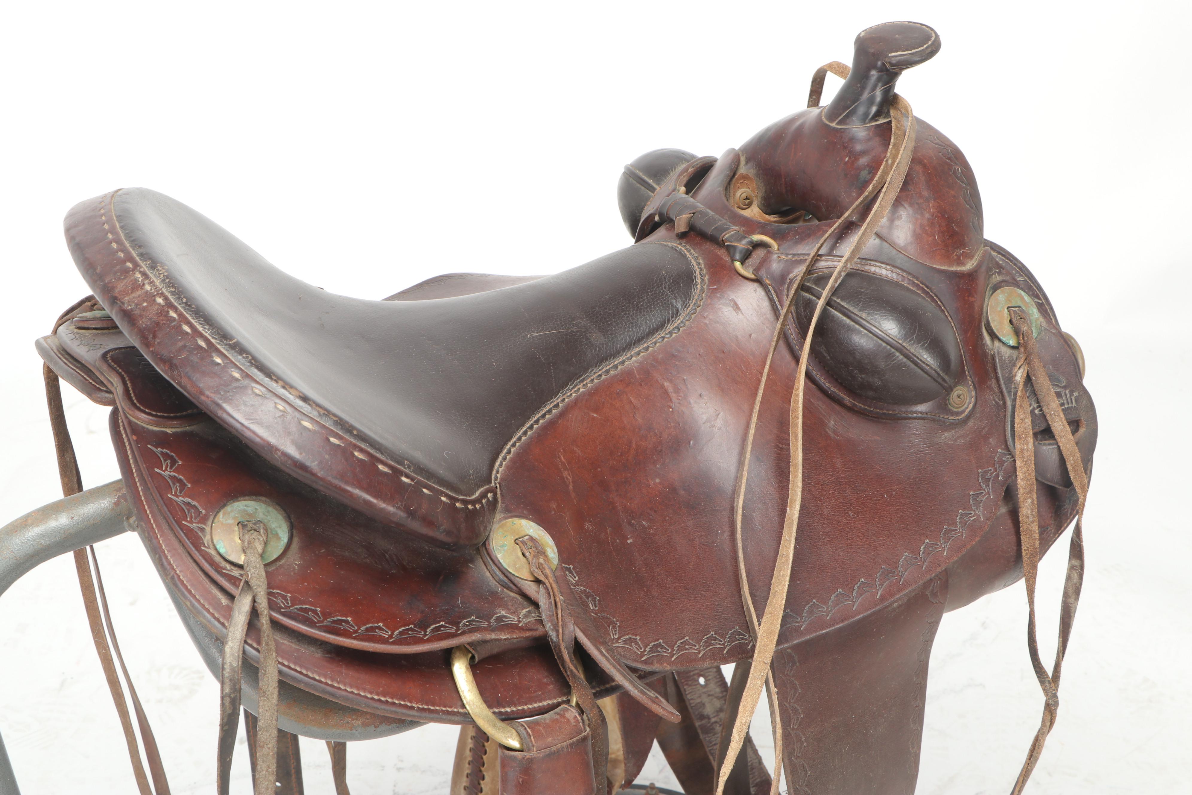 Parelli Dark Brown Equiflex Western Saddle