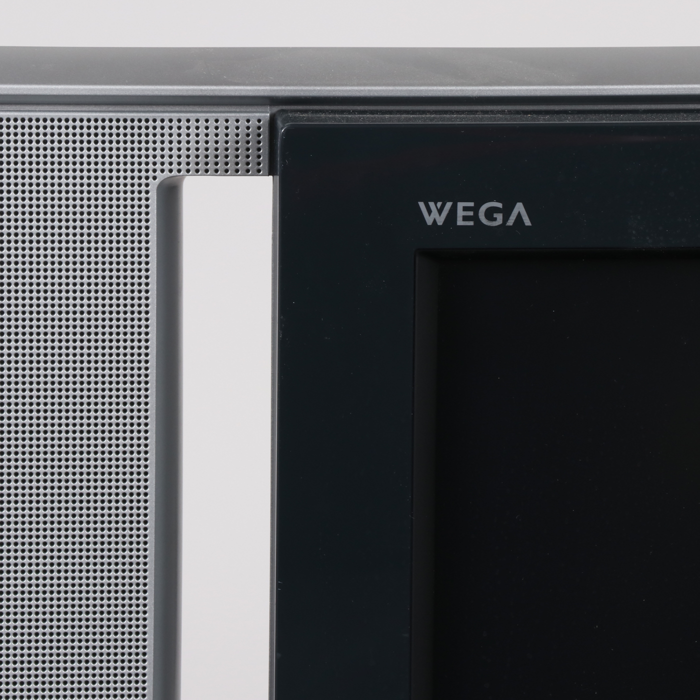 Sony 60" 1080P Projection TV with Remote