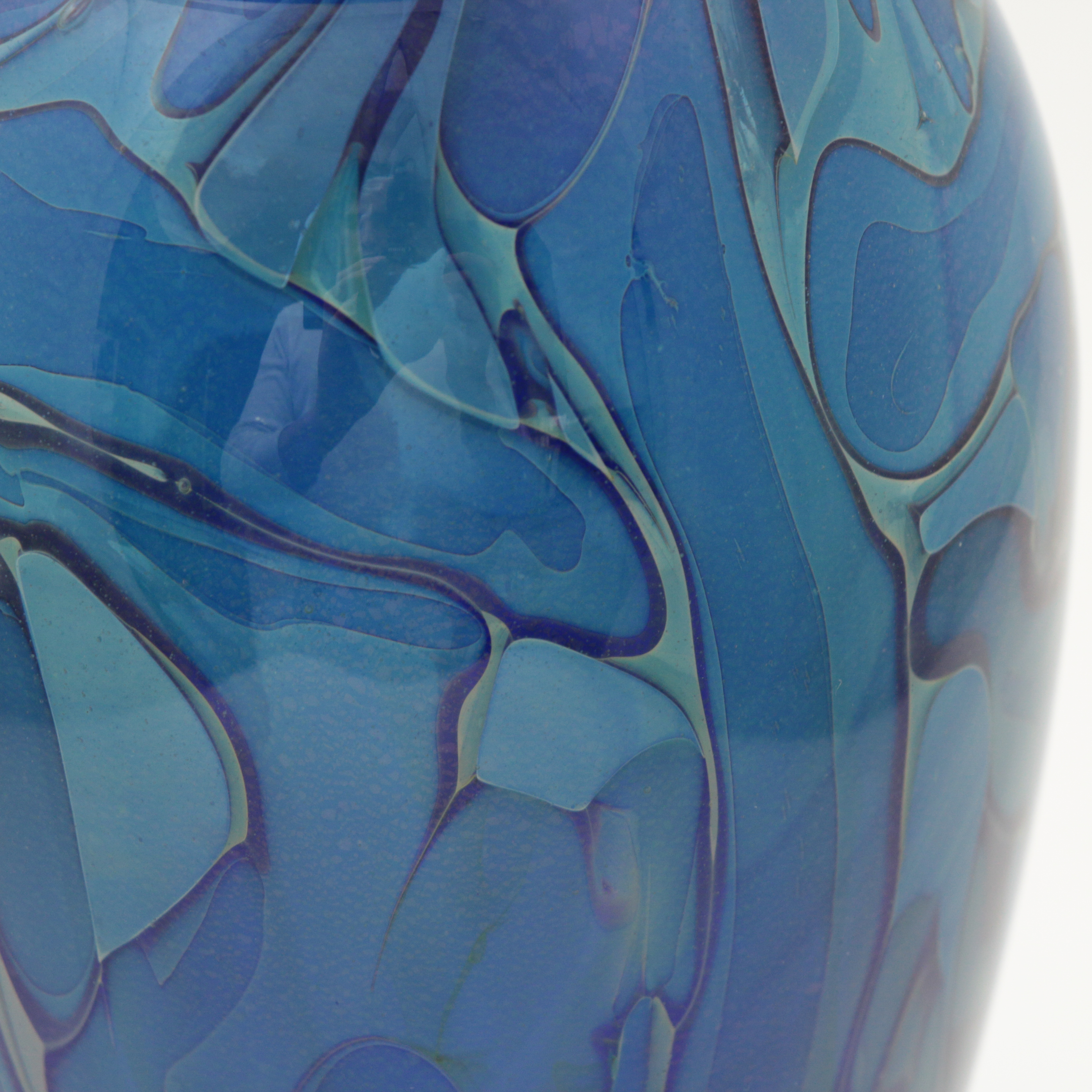 Robert Eickholt Hand Blown Art Glass Vase
