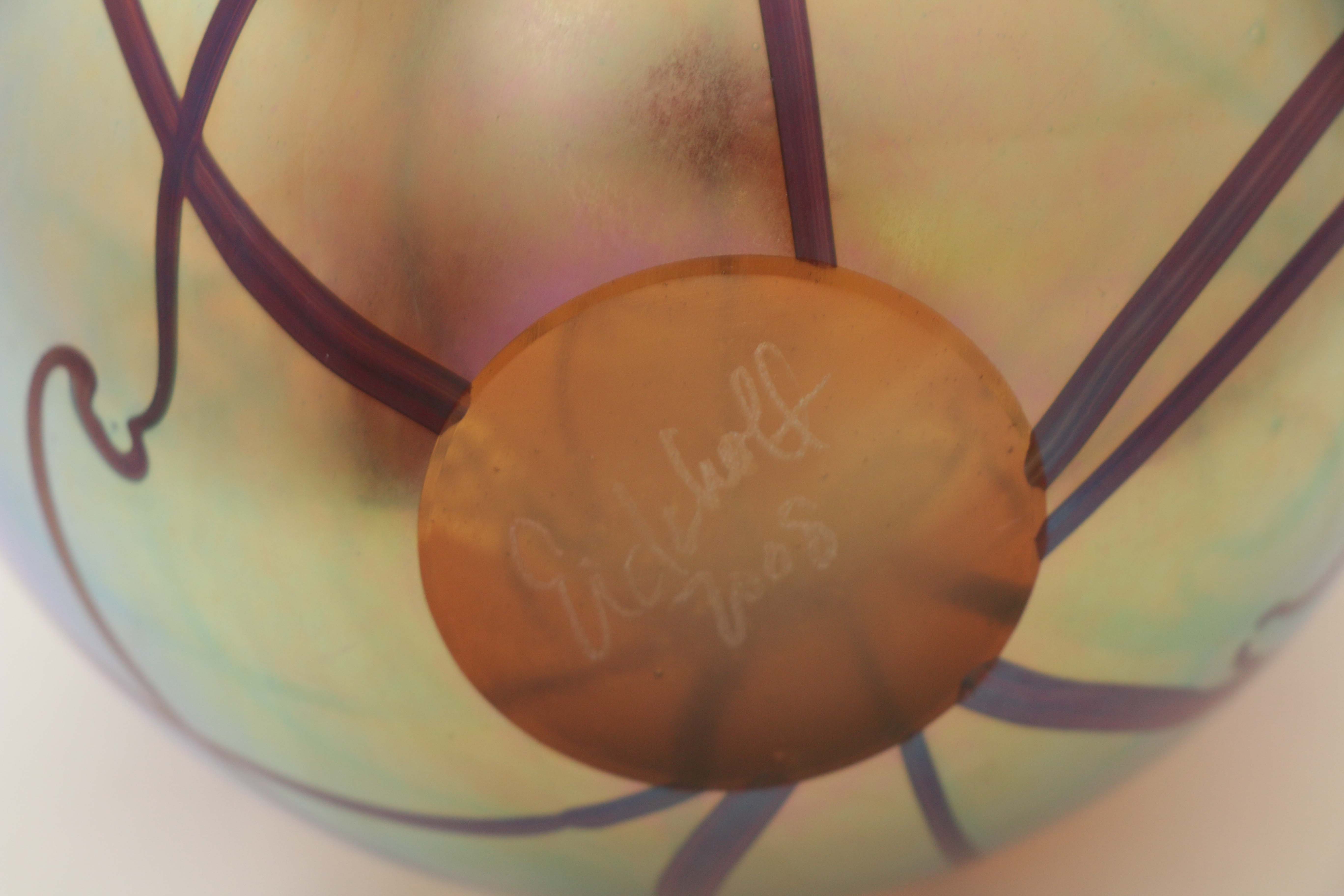 Robert Eickholt Hand Blown Iridescent Art Glass Vase