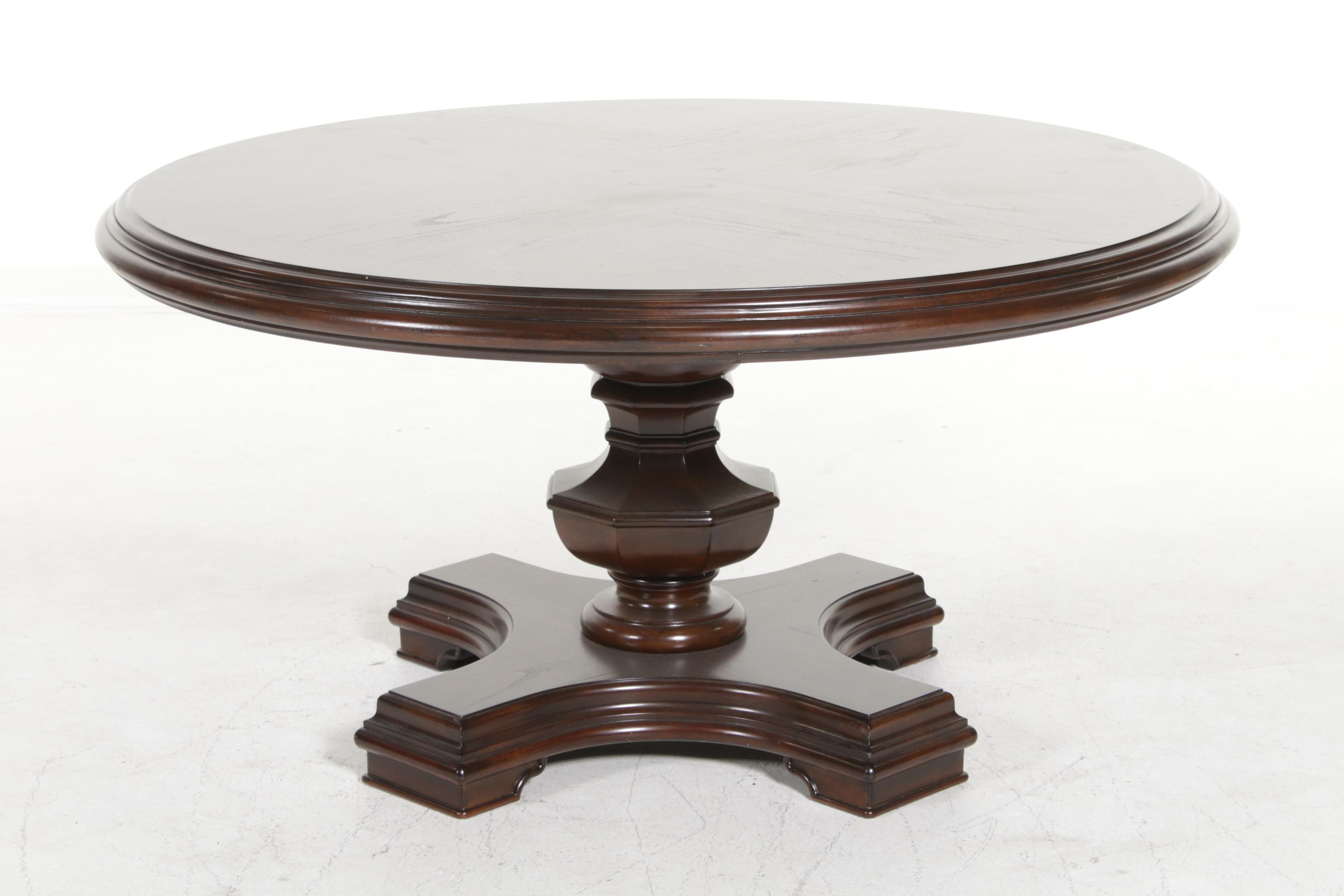 Contemporary Havertys "Villa Sonoma" Round Dining Table with Six Chairs