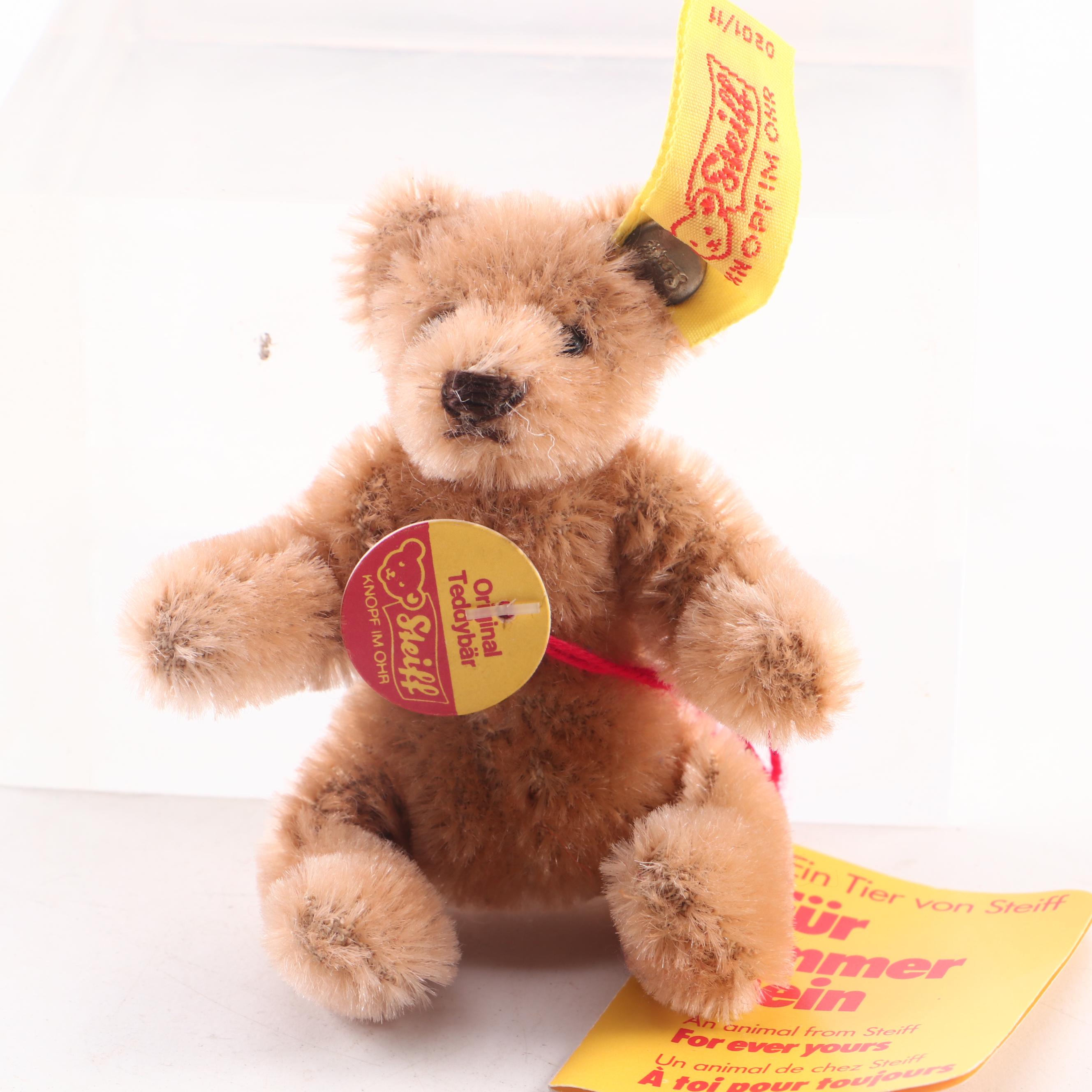 Steiff Stuff Mohair Bears Including "Dicky 1930" Replica Issue