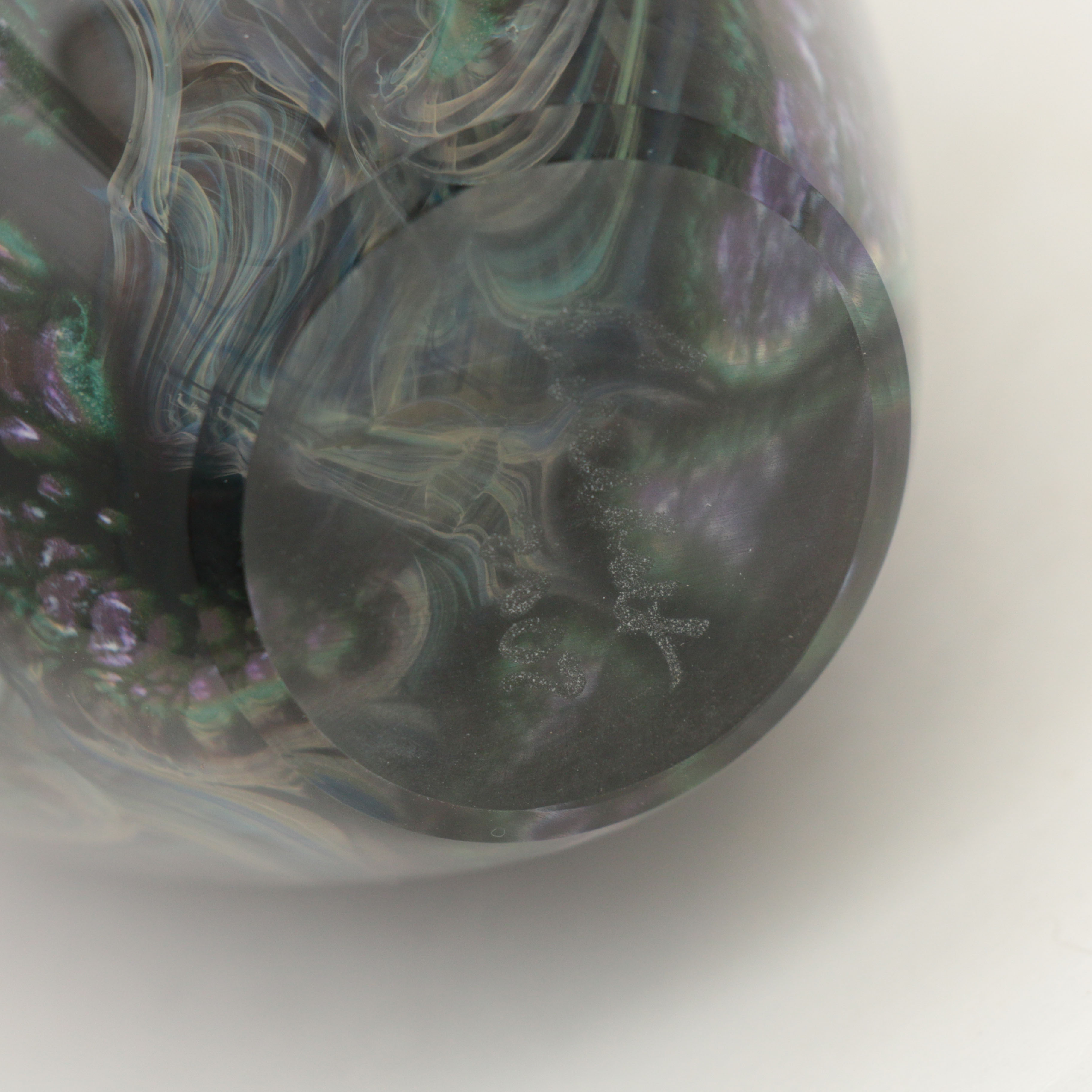 Robert Eickholt Hand Blown Art Glass Vase