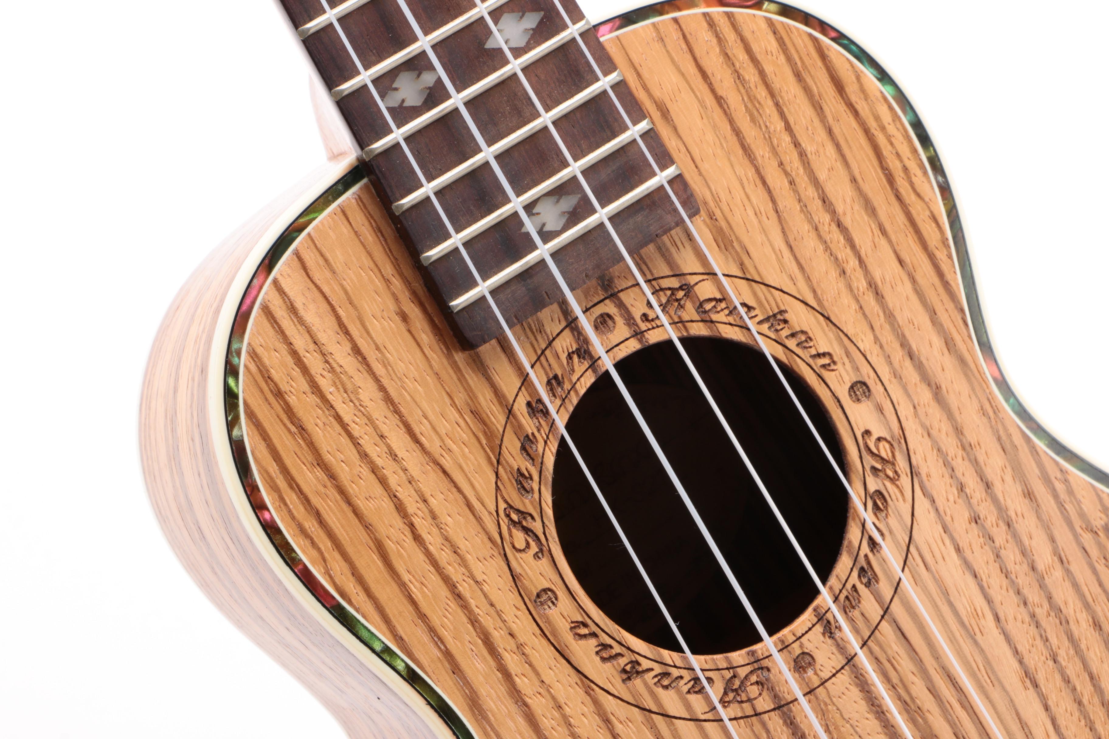 Hanknn Ukelele with Case