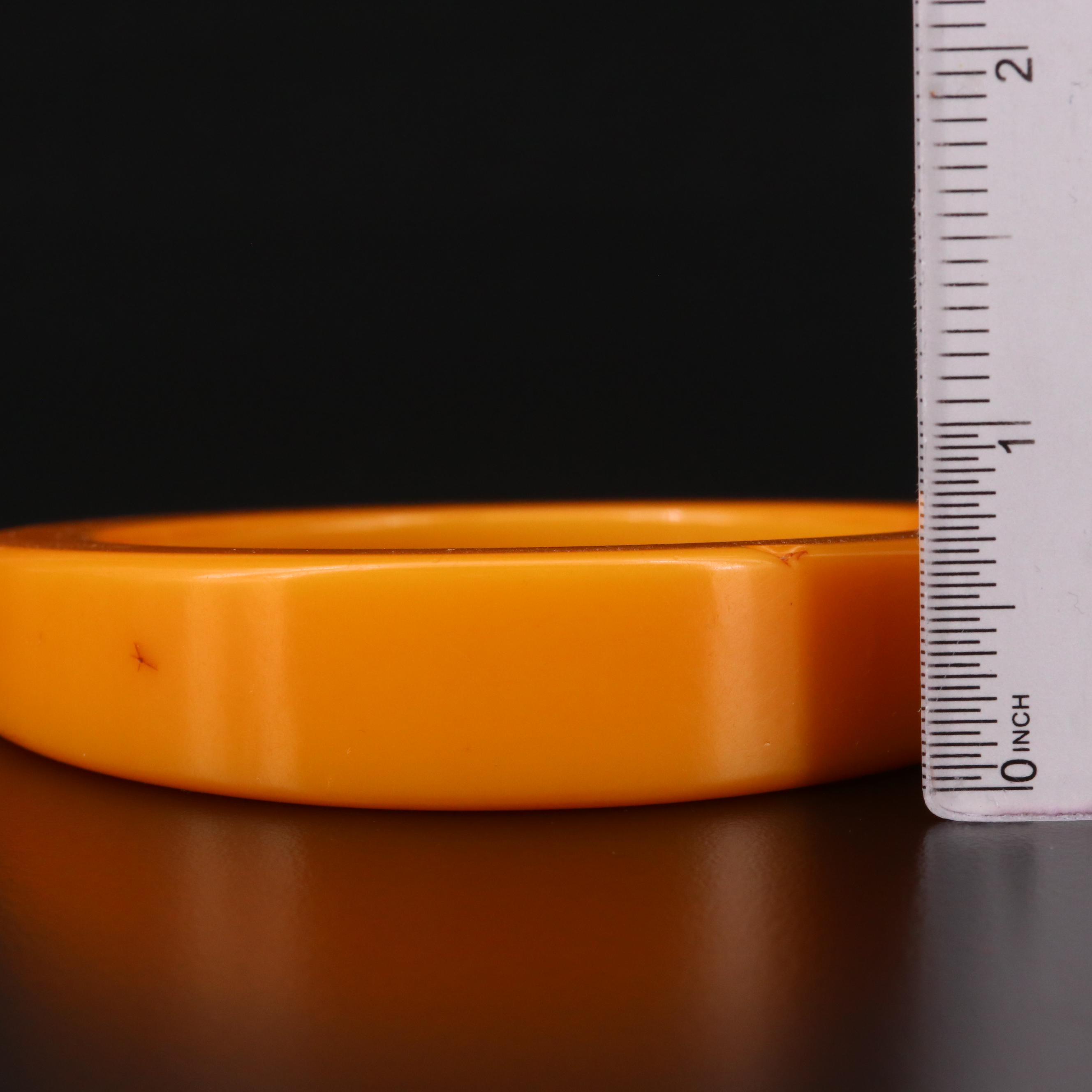 Vintage Bakelite Bangle Selection