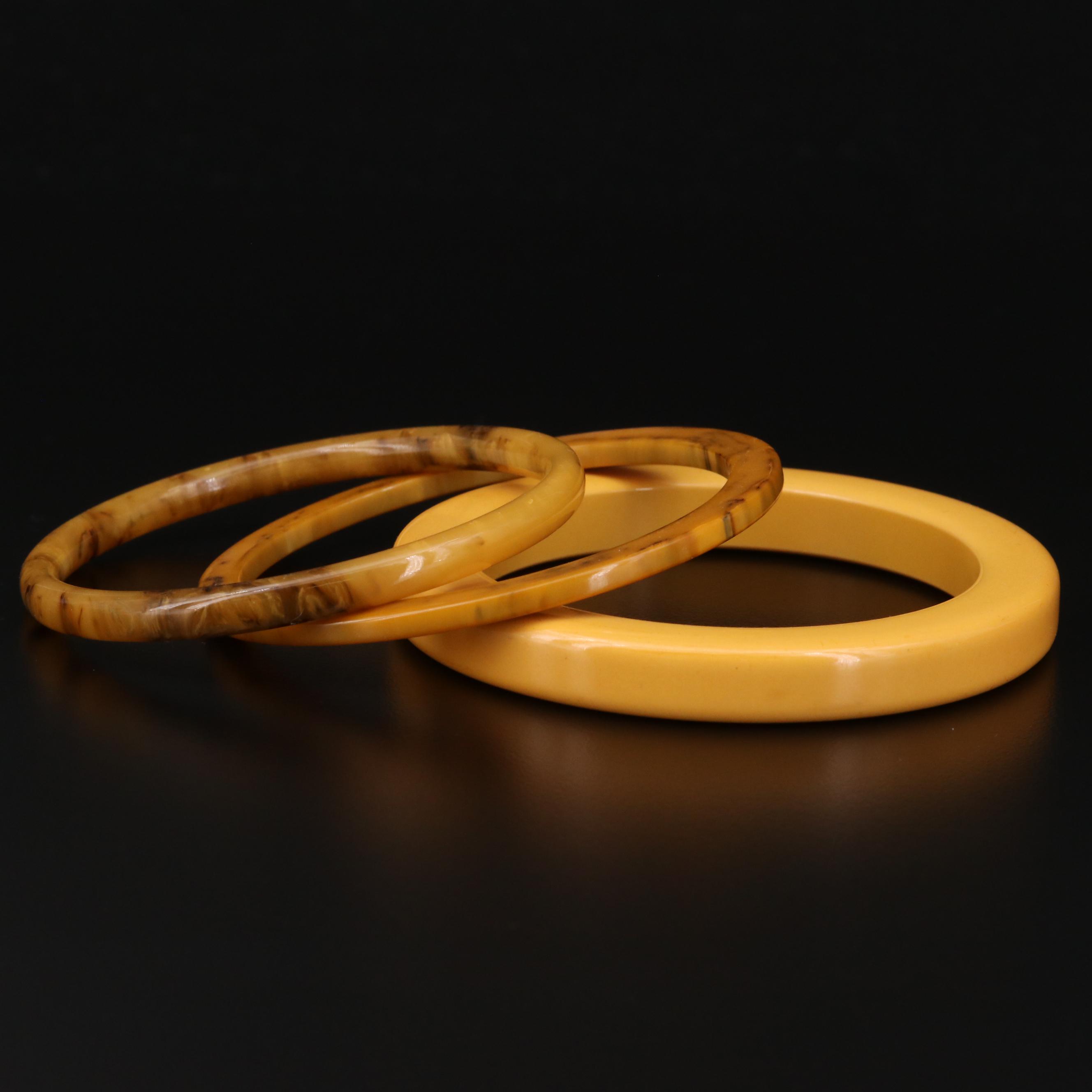 Vintage Bakelite Bangle Selection