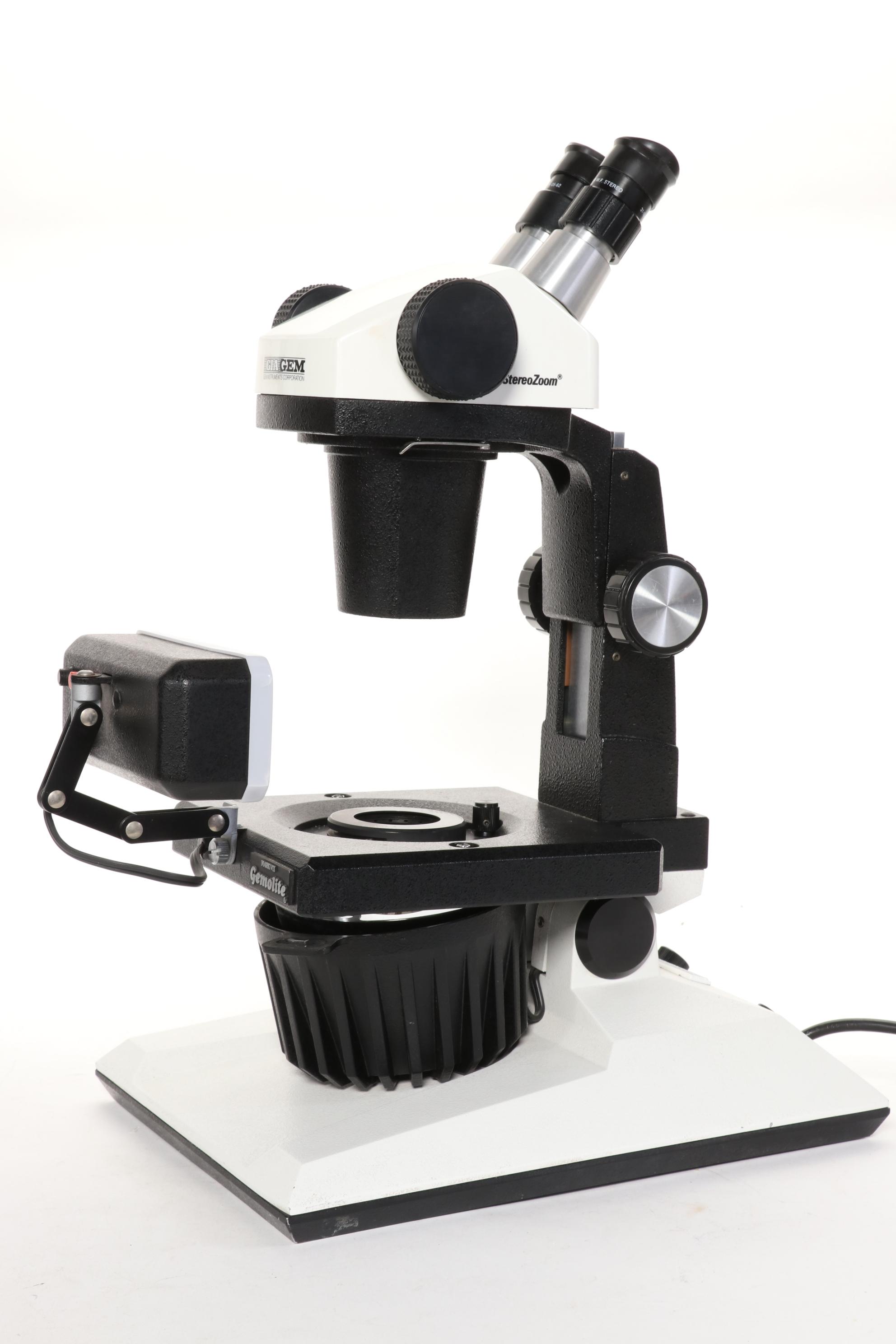 GIA Gemology Leica Gemolite Stereo Zoom Microscope with Plastic Cover