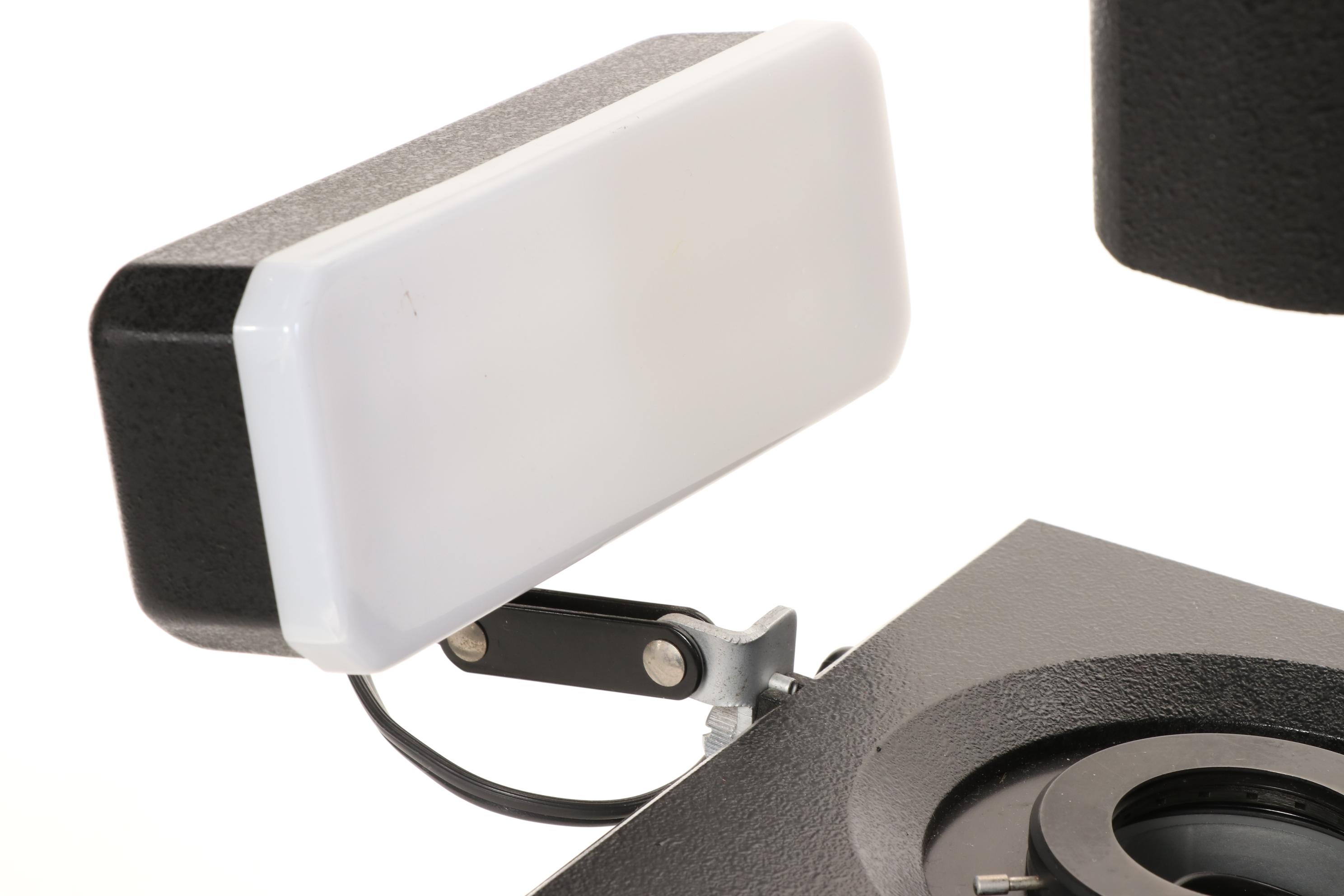 GIA Gemology Leica Gemolite Stereo Zoom Microscope with Plastic Cover