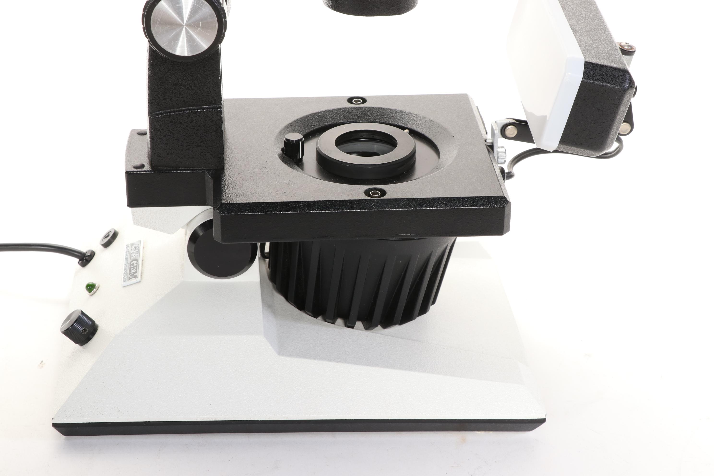 GIA Gemology Leica Gemolite Stereo Zoom Microscope with Plastic Cover