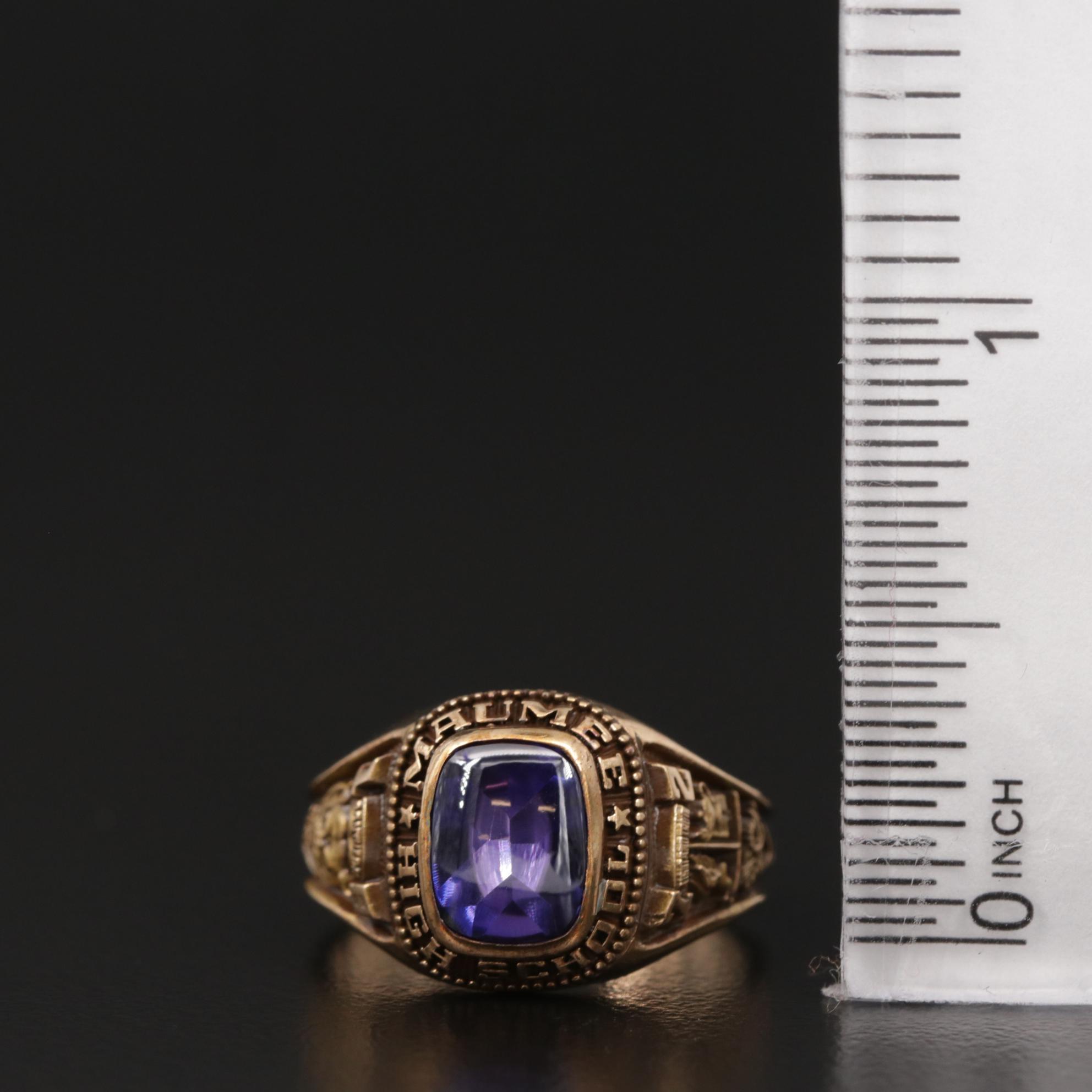 Vintage Herff Jones Co. 10K Gold Synthetic Sapphire Class Ring