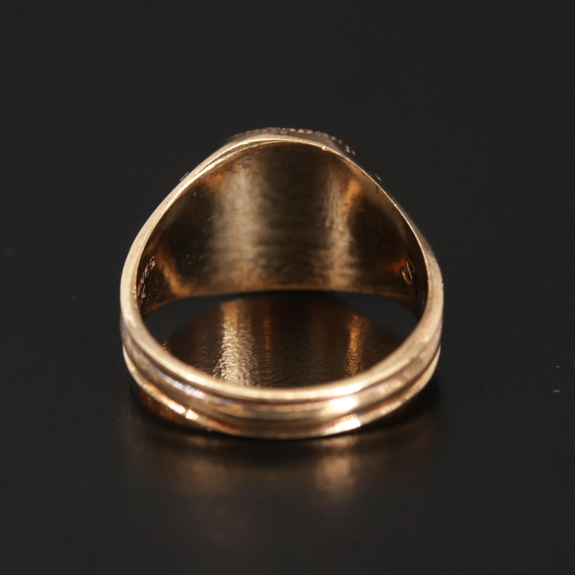 Vintage Herff Jones Co. 10K Gold Synthetic Sapphire Class Ring