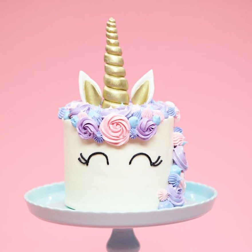 Tres Belle Cakes Unicorn Cake Delivered by a Unicorn!