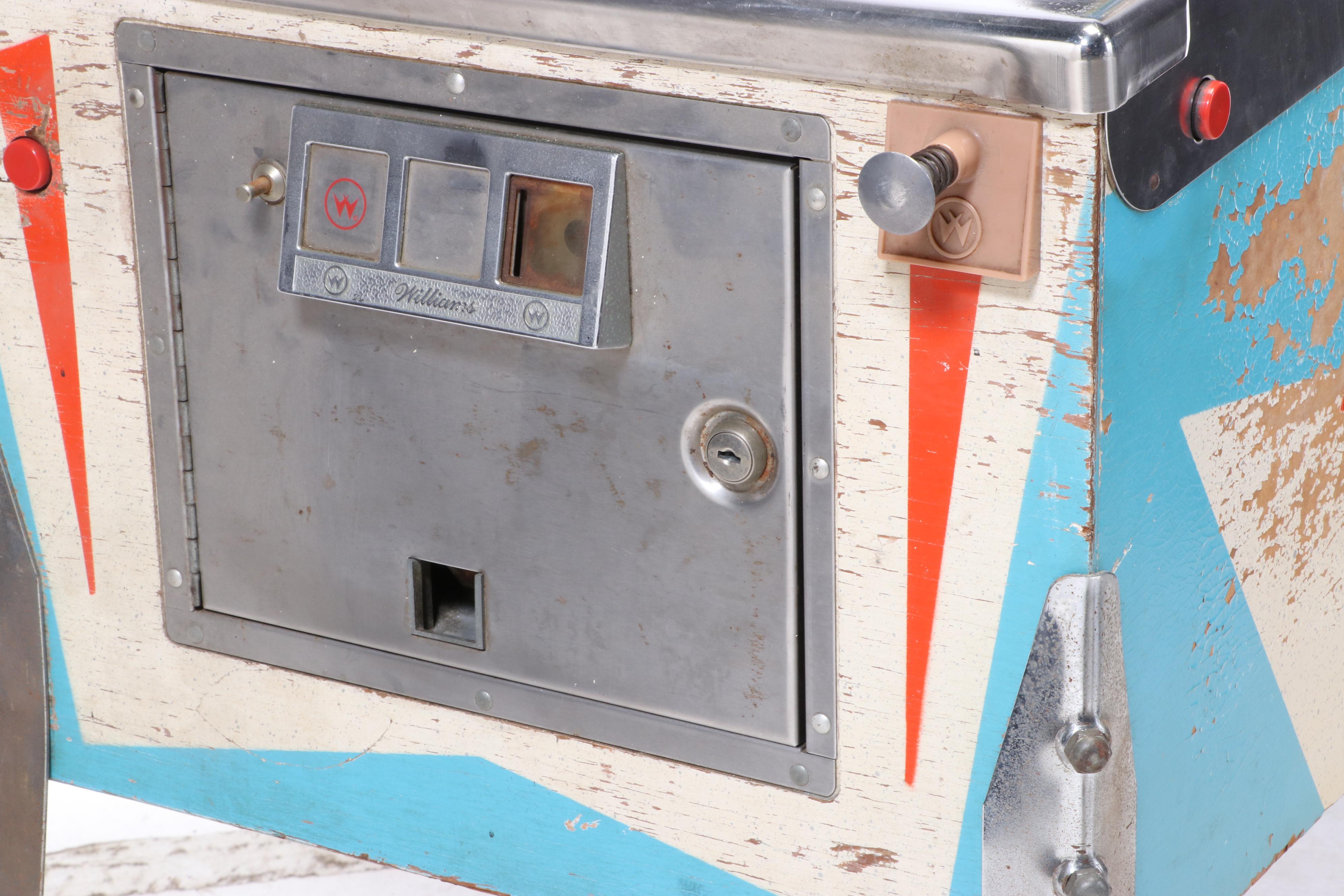 Williams "Magic City" Pinball Machine