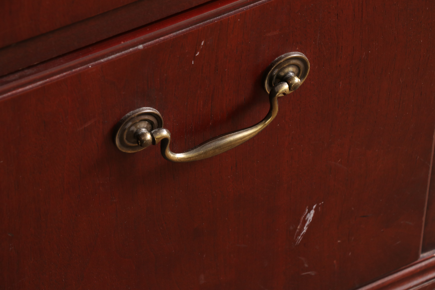 Kimball Furniture Mahogany-Veneered and Stained Double-Pedestal Desk