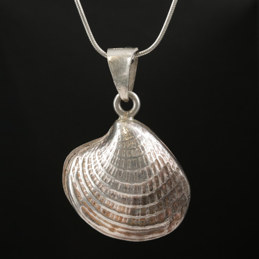 Sterling Silver Clam Shell Station Necklace
