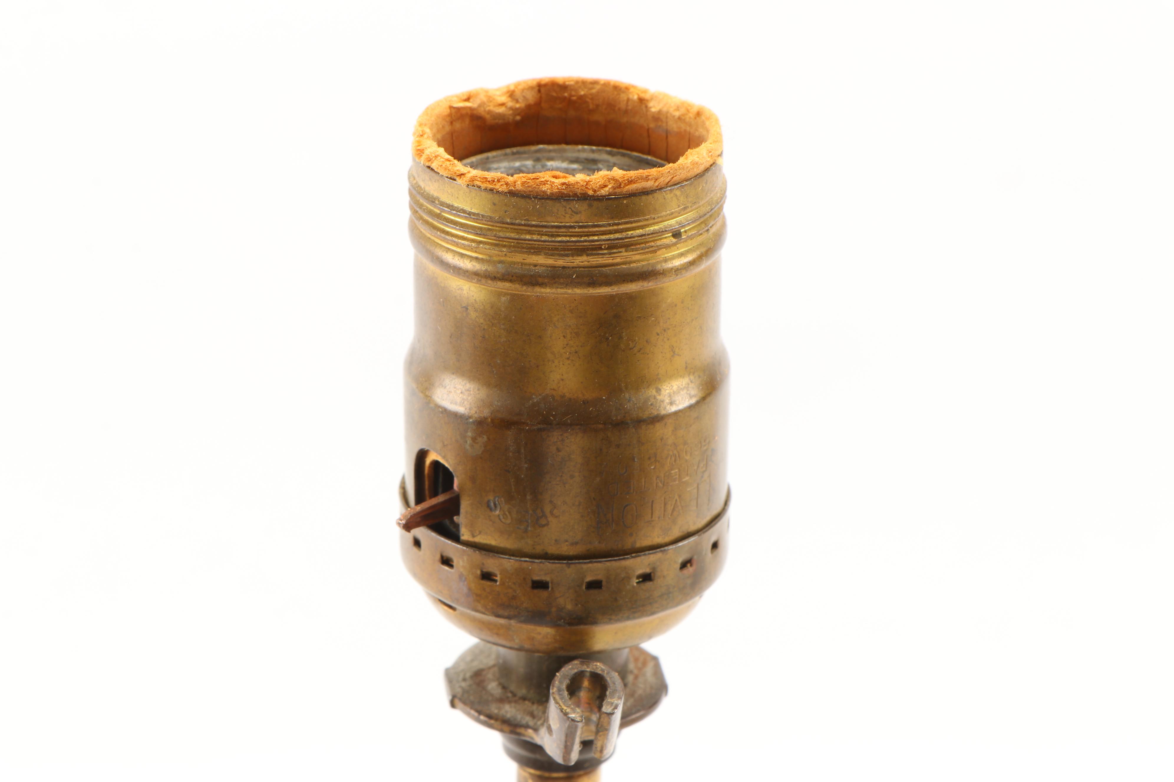 Figural Porcelain Bird Table Lamp