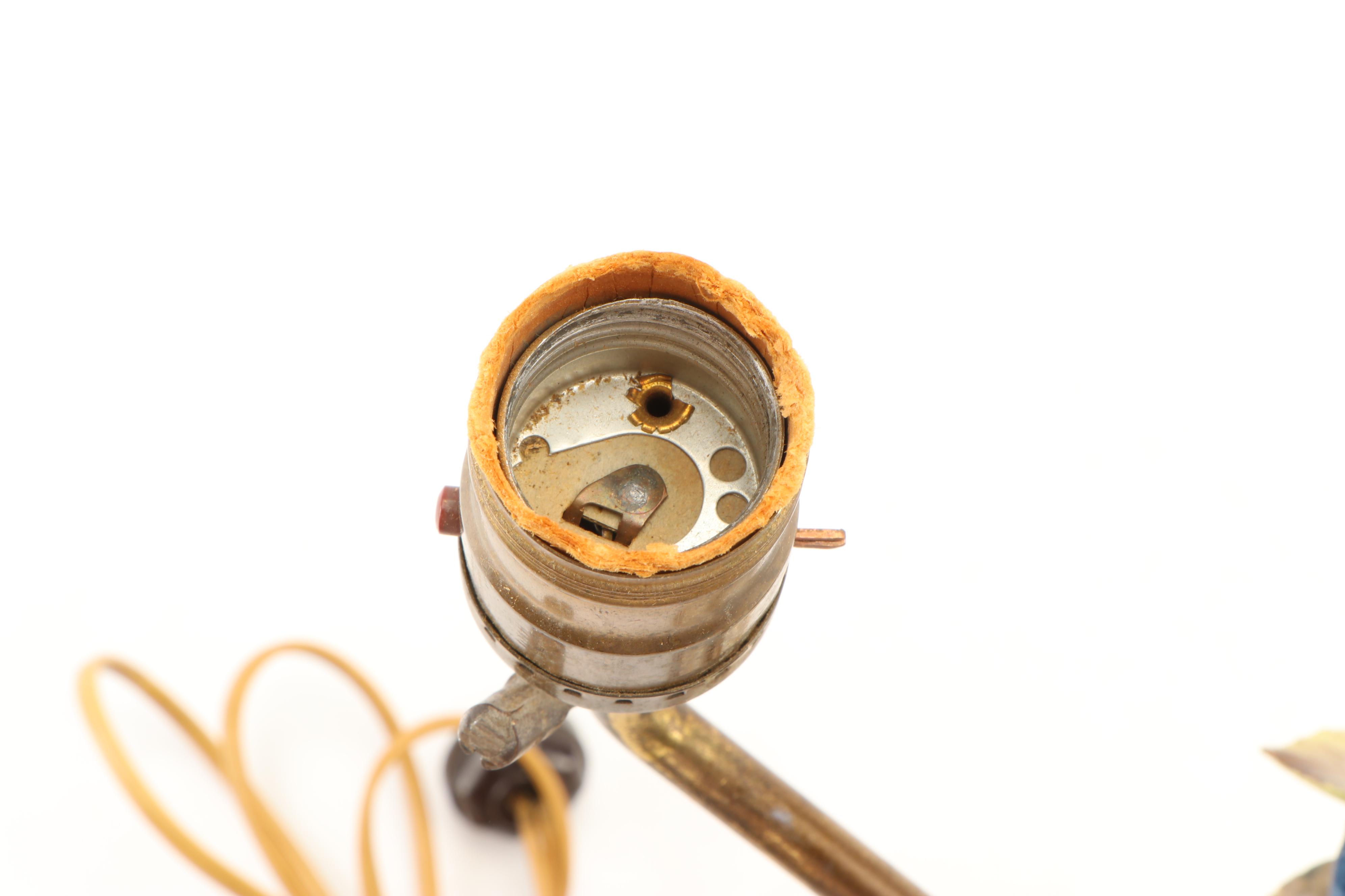 Figural Porcelain Bird Table Lamp