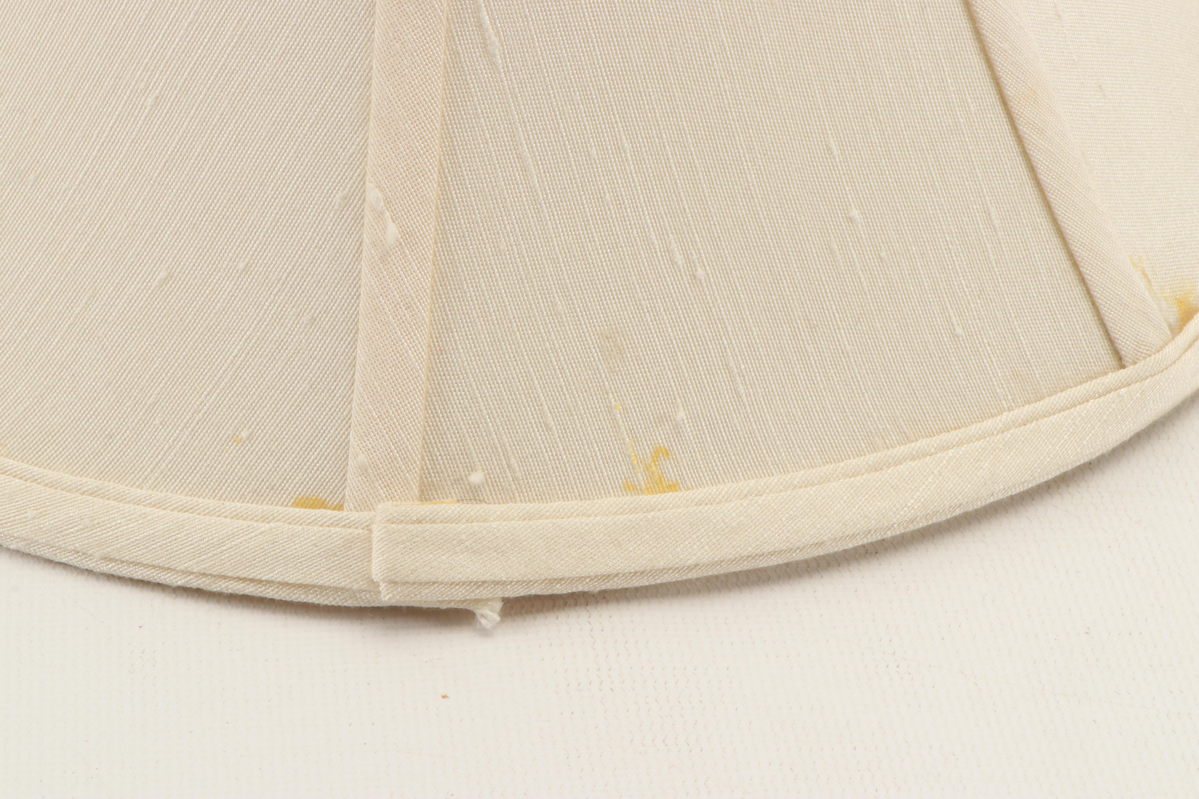 Figural Porcelain Bird Table Lamp