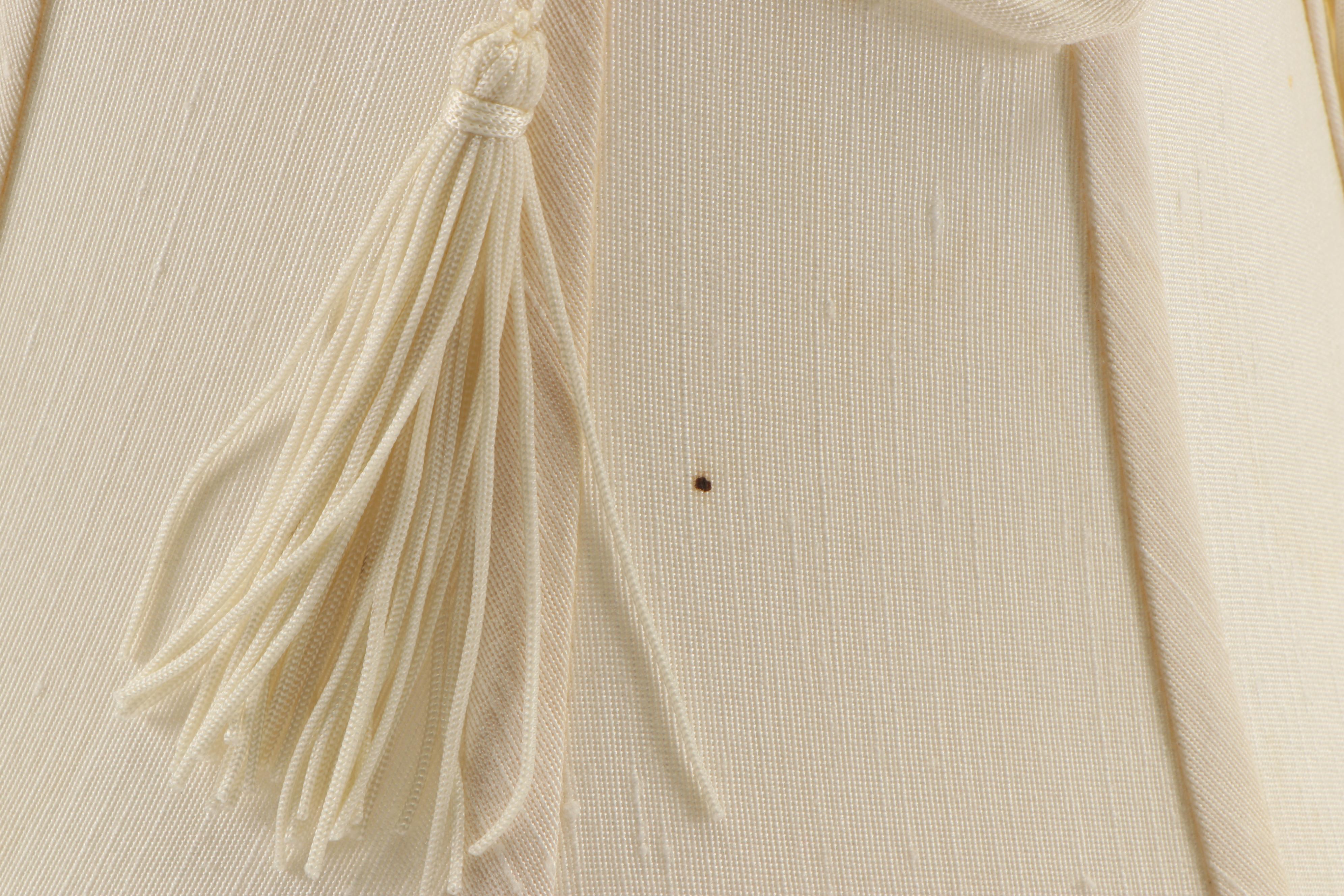 Figural Porcelain Bird Table Lamp