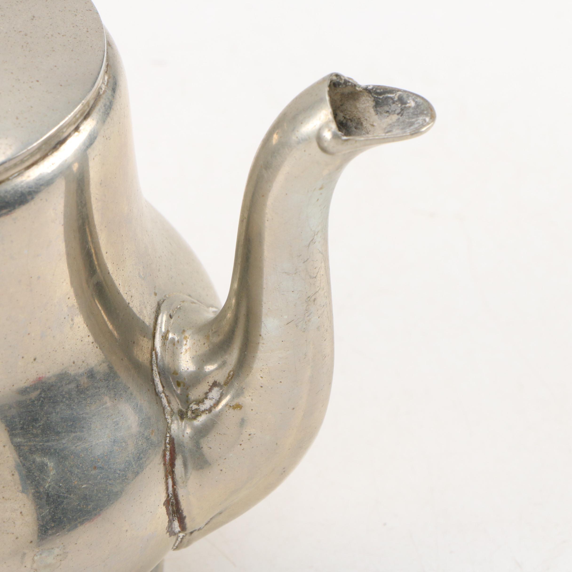 Berndorf Austrian 25-Ounce Silver Plate Teapot, Early 20th Century