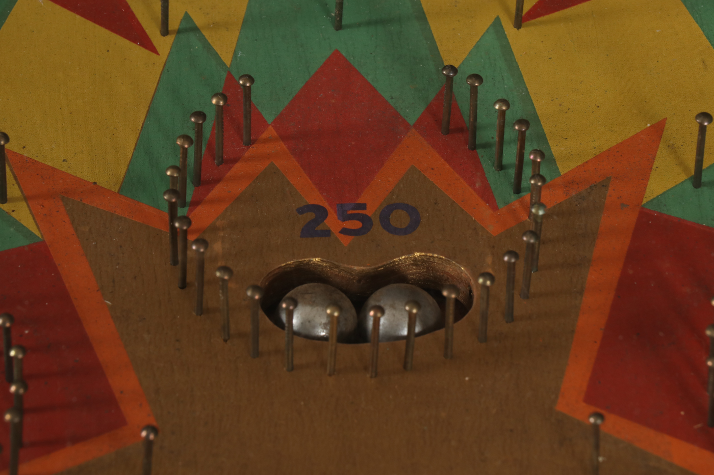 Zenith Mfg. Co. "Betcha Ball" Coin-Operated Pinball Machine, circa 1932