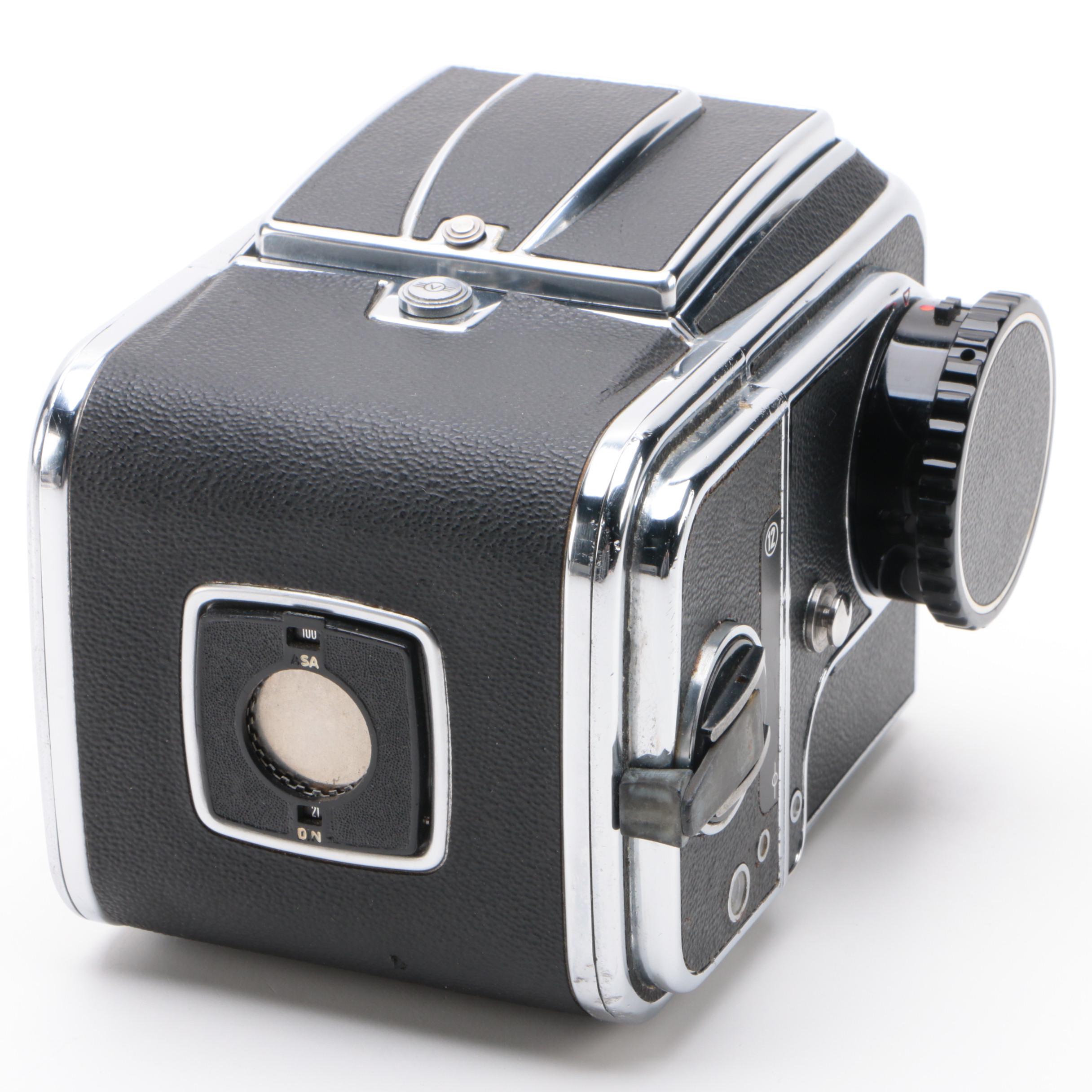 Hasselblad 500 C Medium Format Camera with Extra Film Magazine, Mid-20th Century