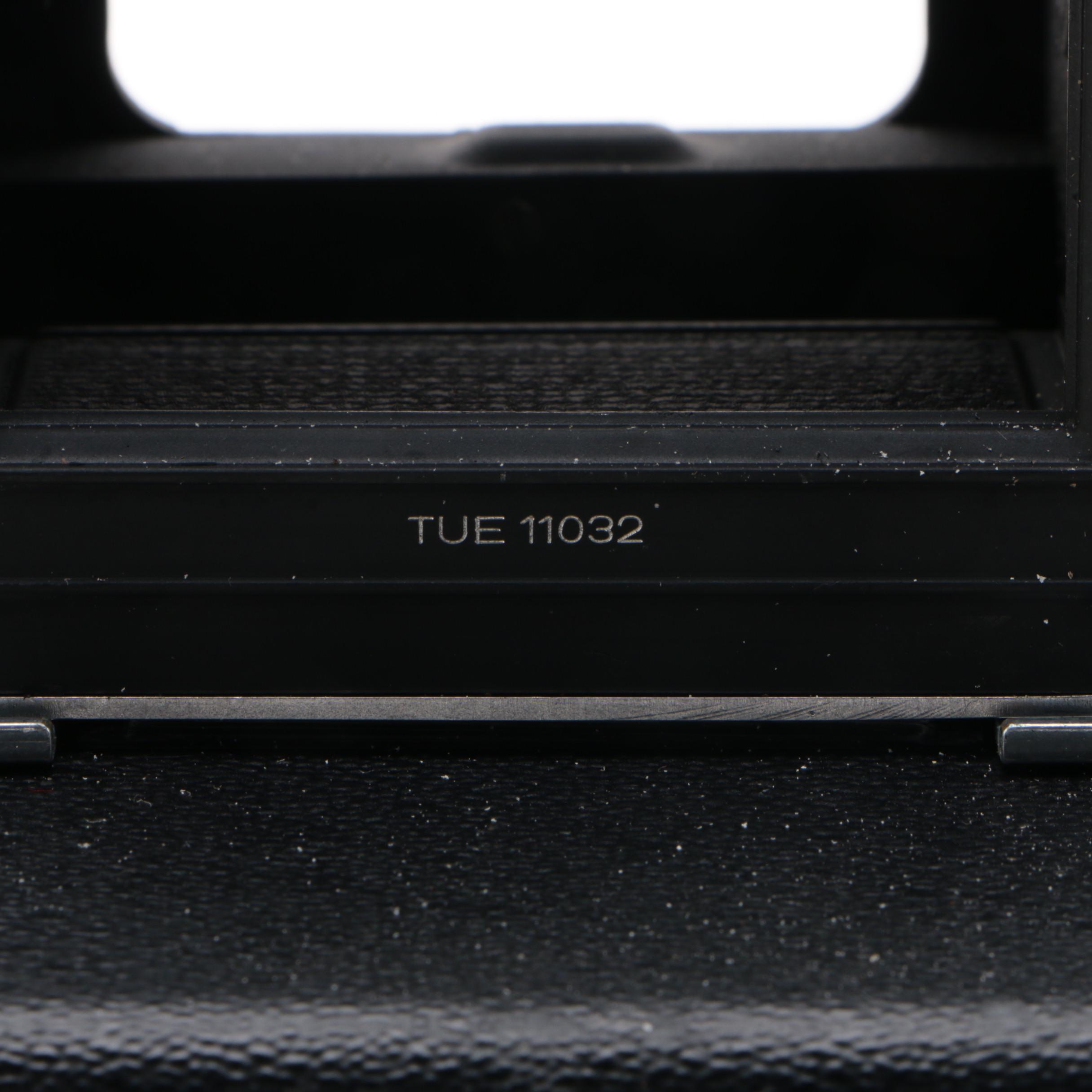 Hasselblad 500 EL Medium Format Camera and Accessories