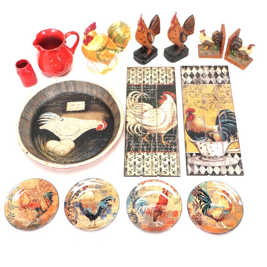 Rooster Themed Wall Panels and Other Home Décor