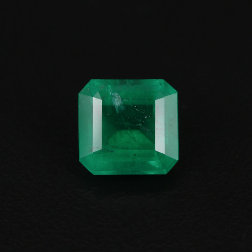 Loose 2.64 CT Emerald Gemstone with GIA Report