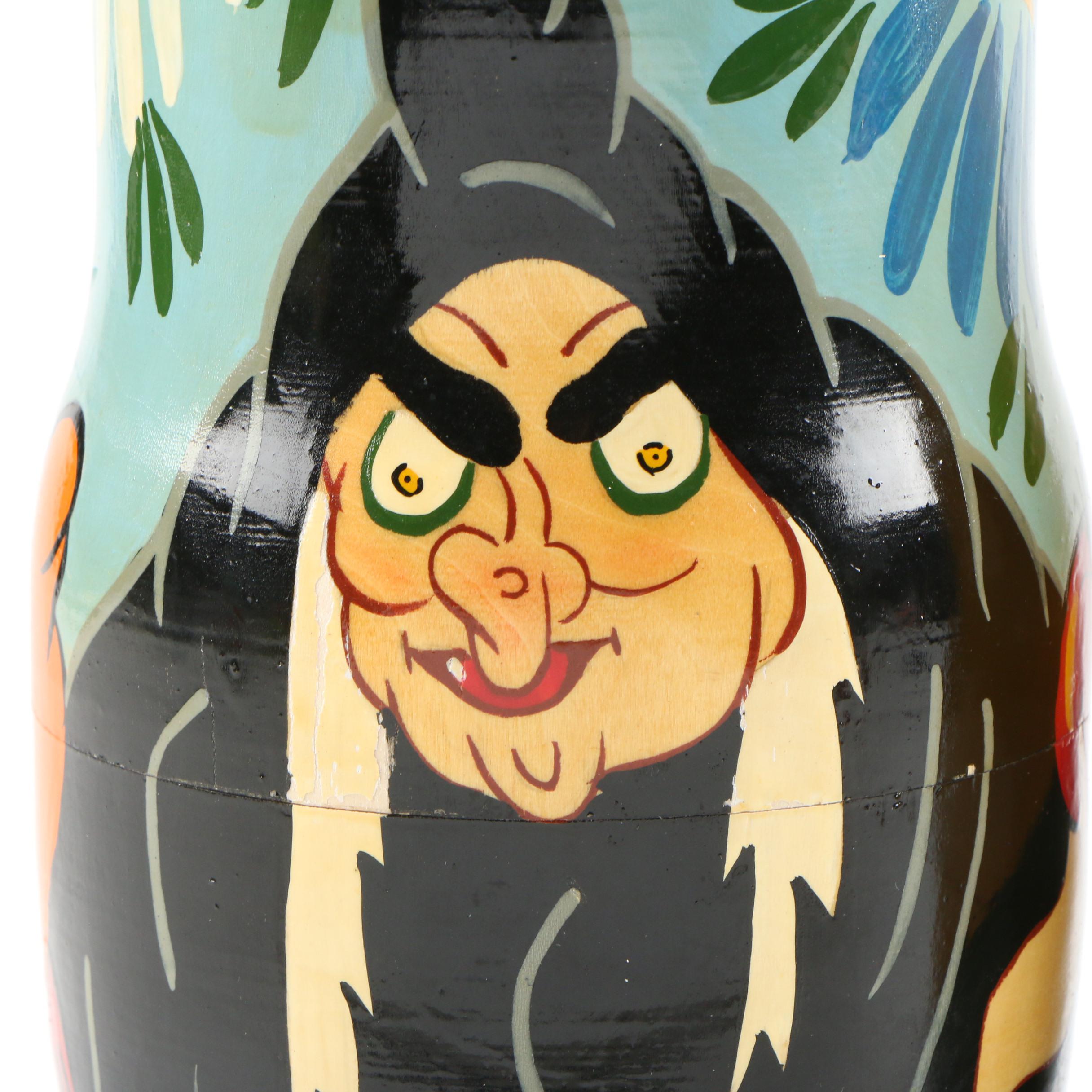 "Snow White and the Seven Dwarfs" Style Nesting Dolls