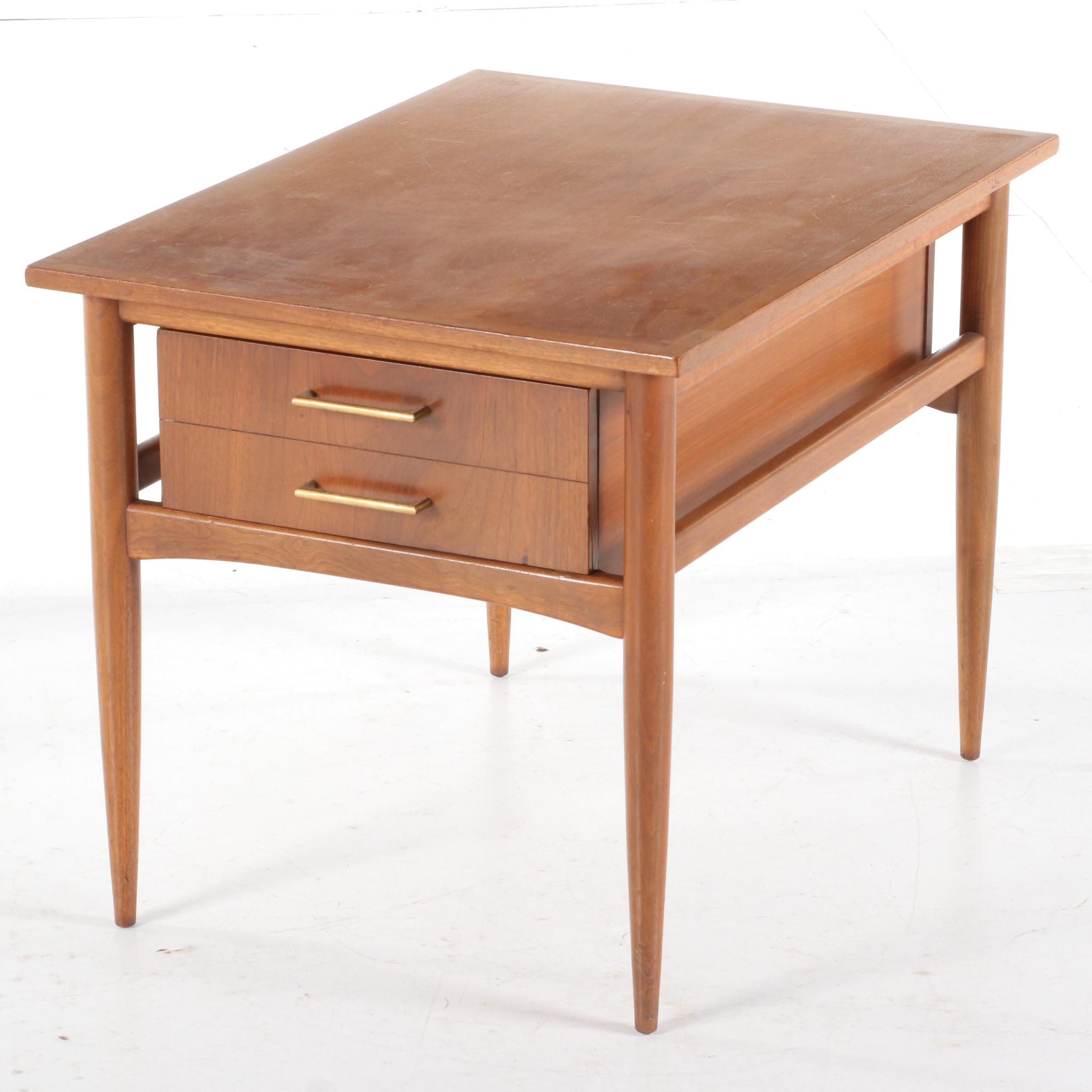 Pair of Hekman Mid Century Modern Walnut Side Tables