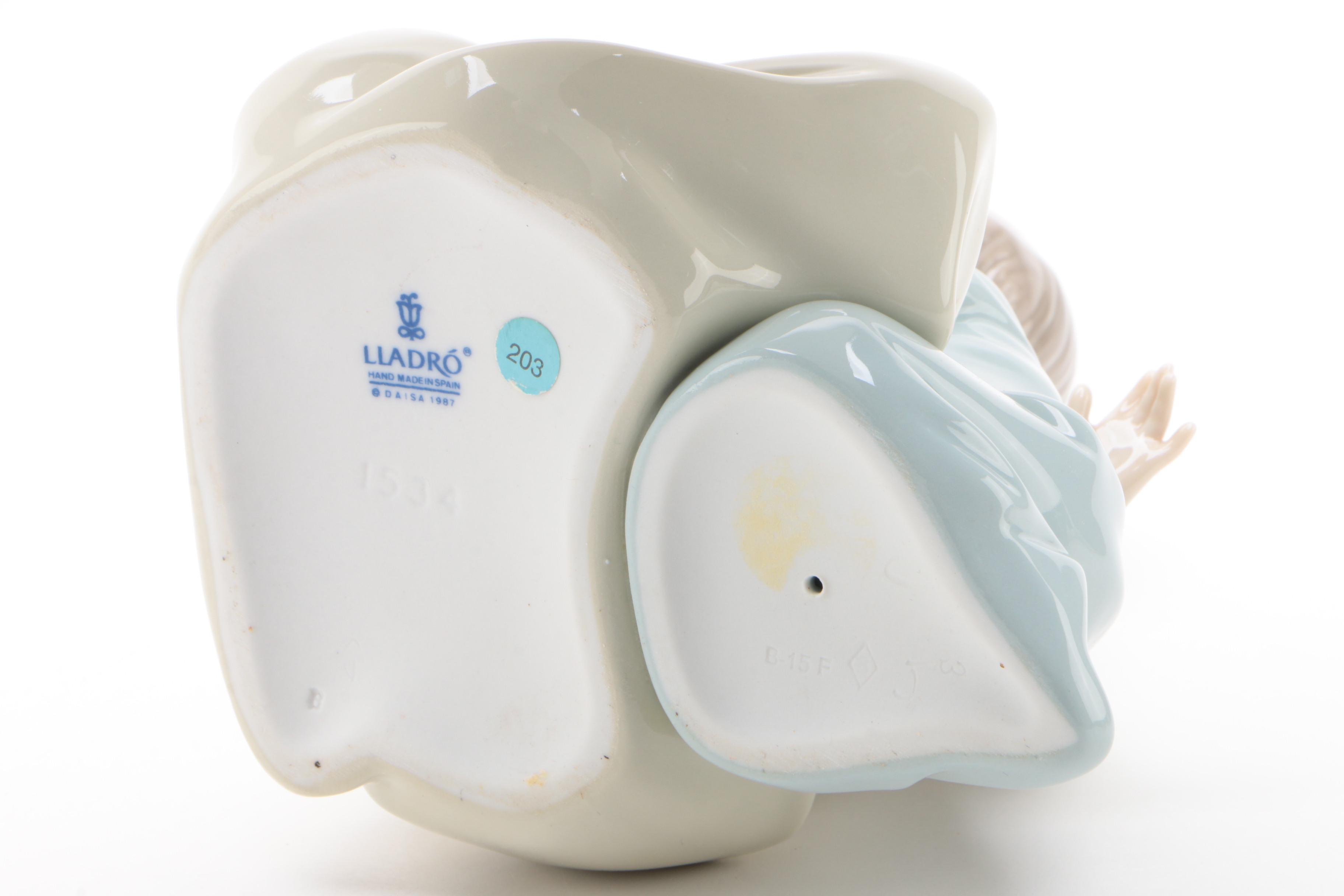 Lladró "Little Sister" Porcelain Figurine Designed by Francisco Catala