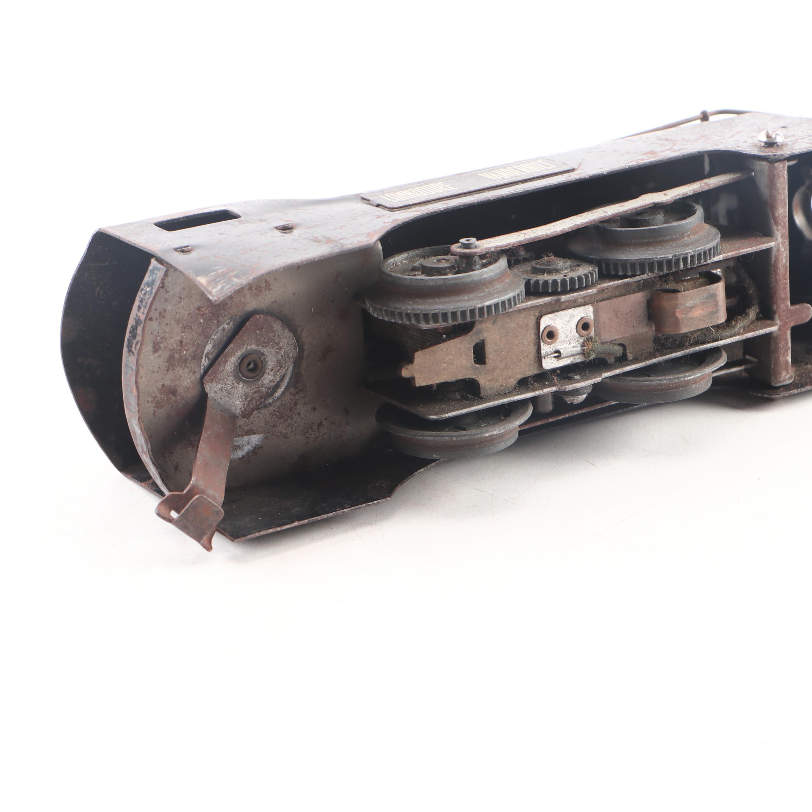 Lionel Passenger and Caboose Cars, "Commodore Vanderbilt" Engine and Light Poles