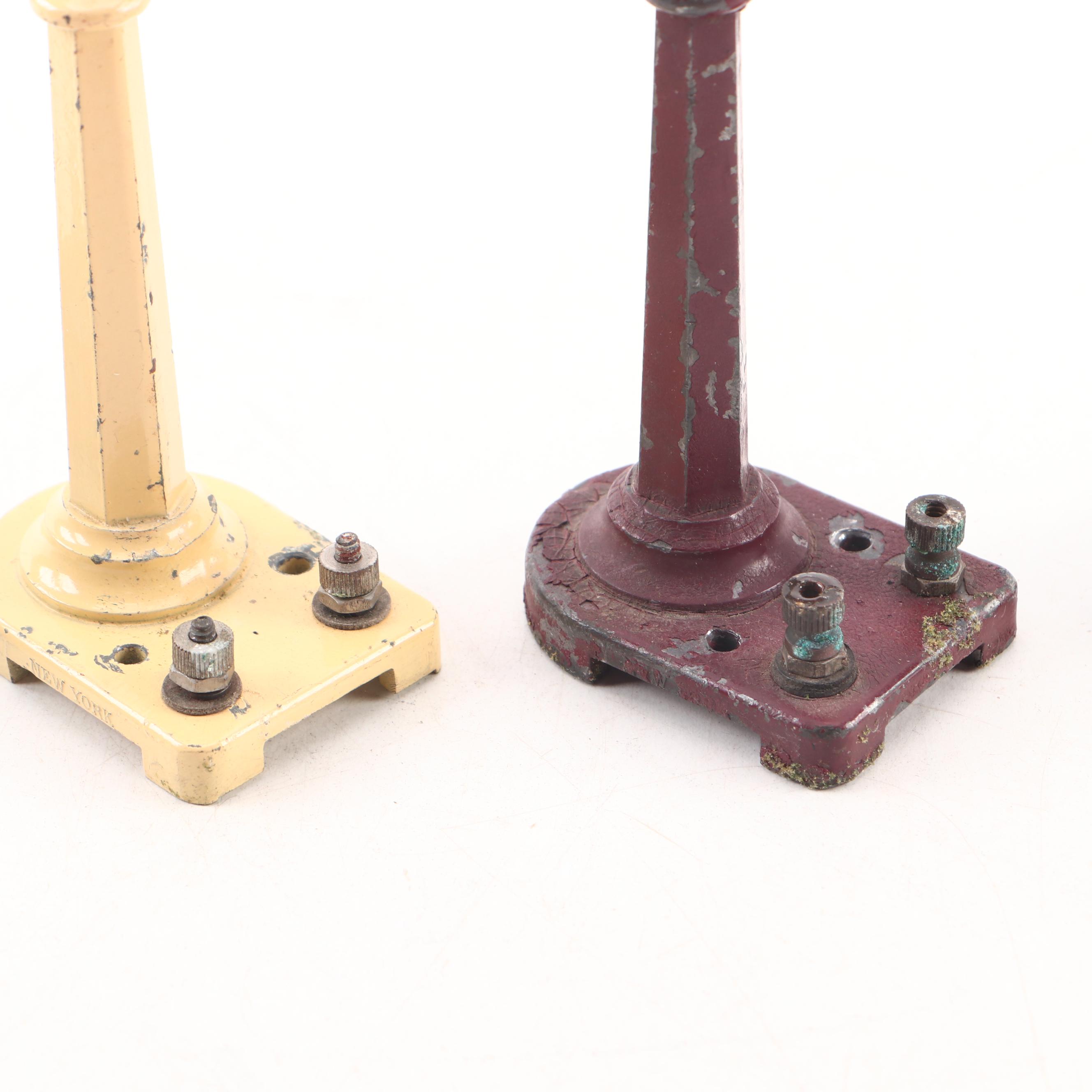 Lionel Passenger and Caboose Cars, "Commodore Vanderbilt" Engine and Light Poles